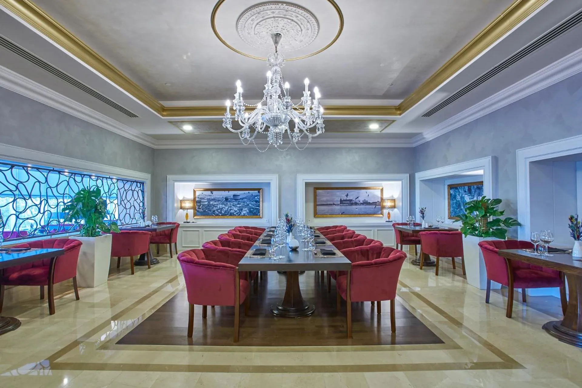 Restaurant/places to eat in Rixos President Hotel Astana
