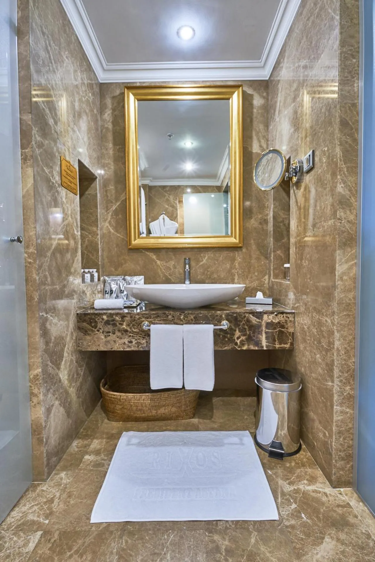 Shower in Rixos President Hotel Astana