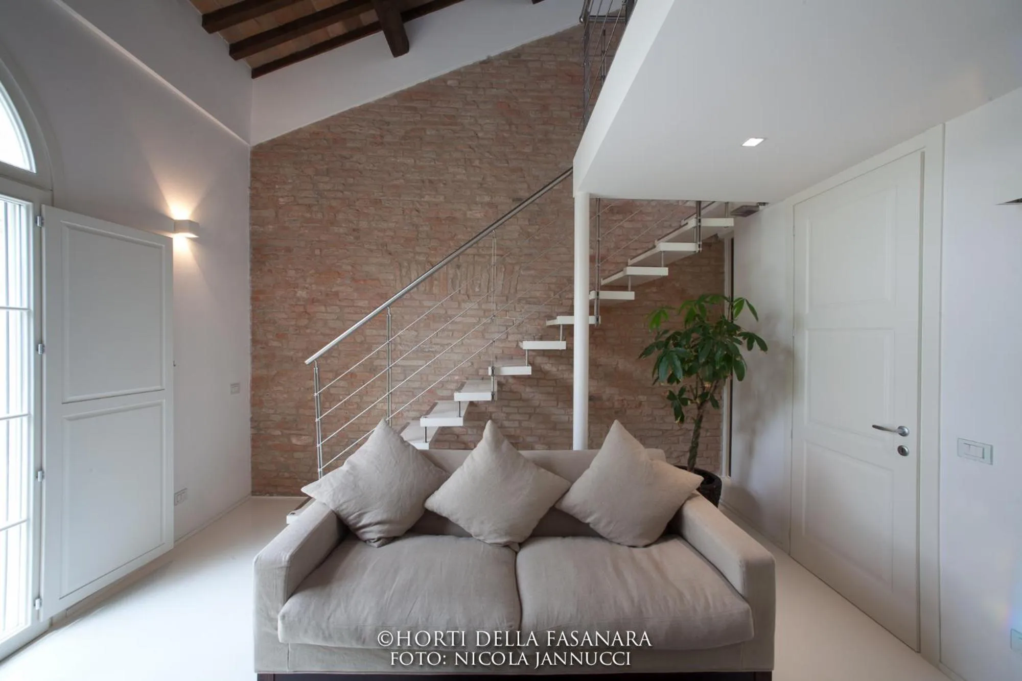 Photo of the whole room in Horti Della Fasanara