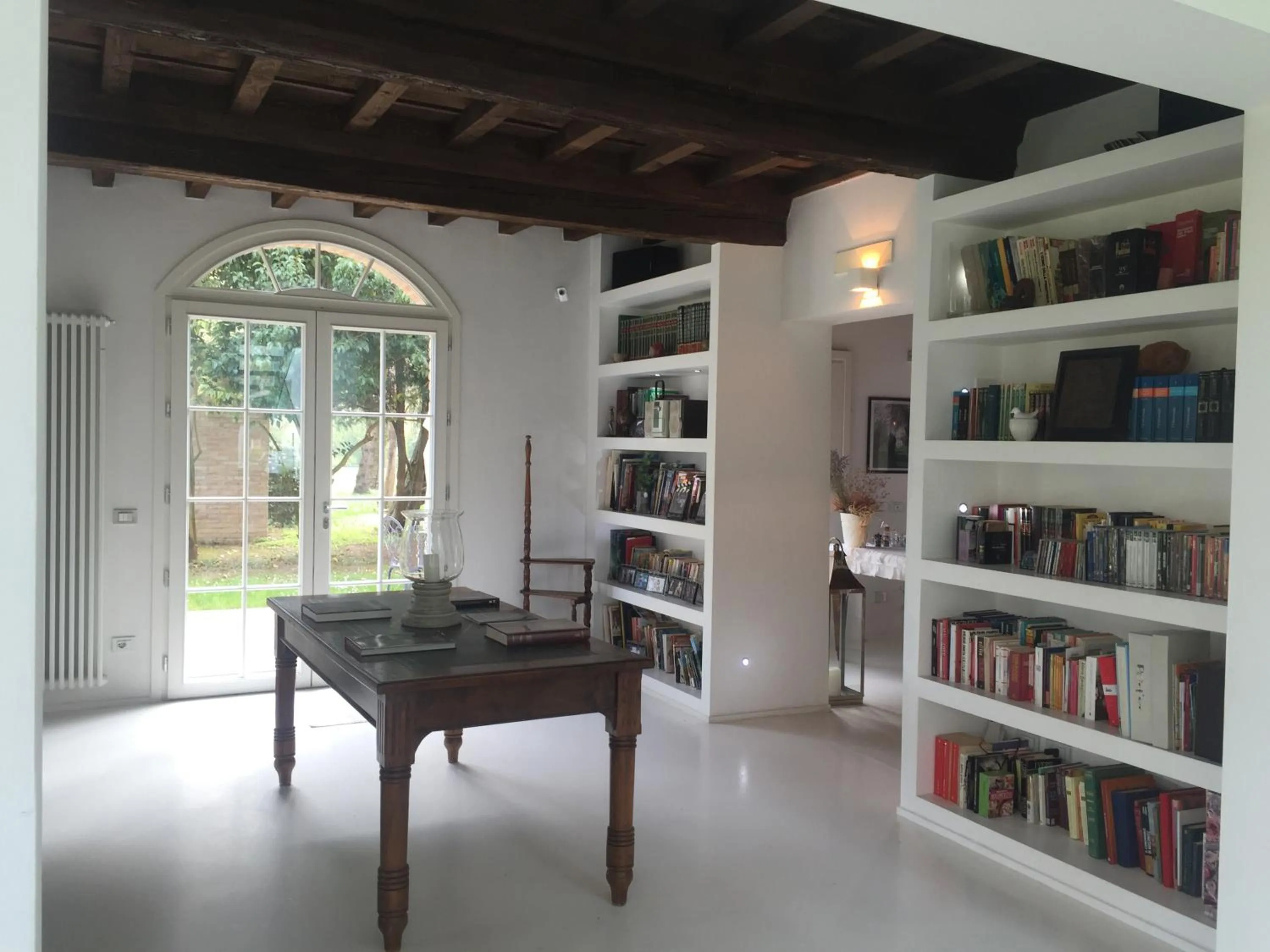 Library in Horti Della Fasanara