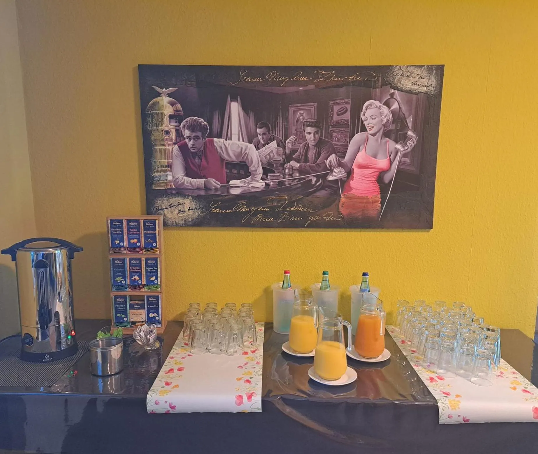 Breakfast in Hotel Altes Badehaus