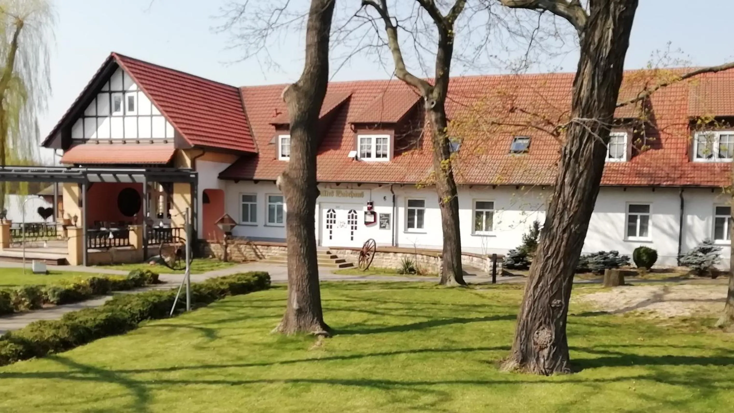 Property building in Hotel Altes Badehaus