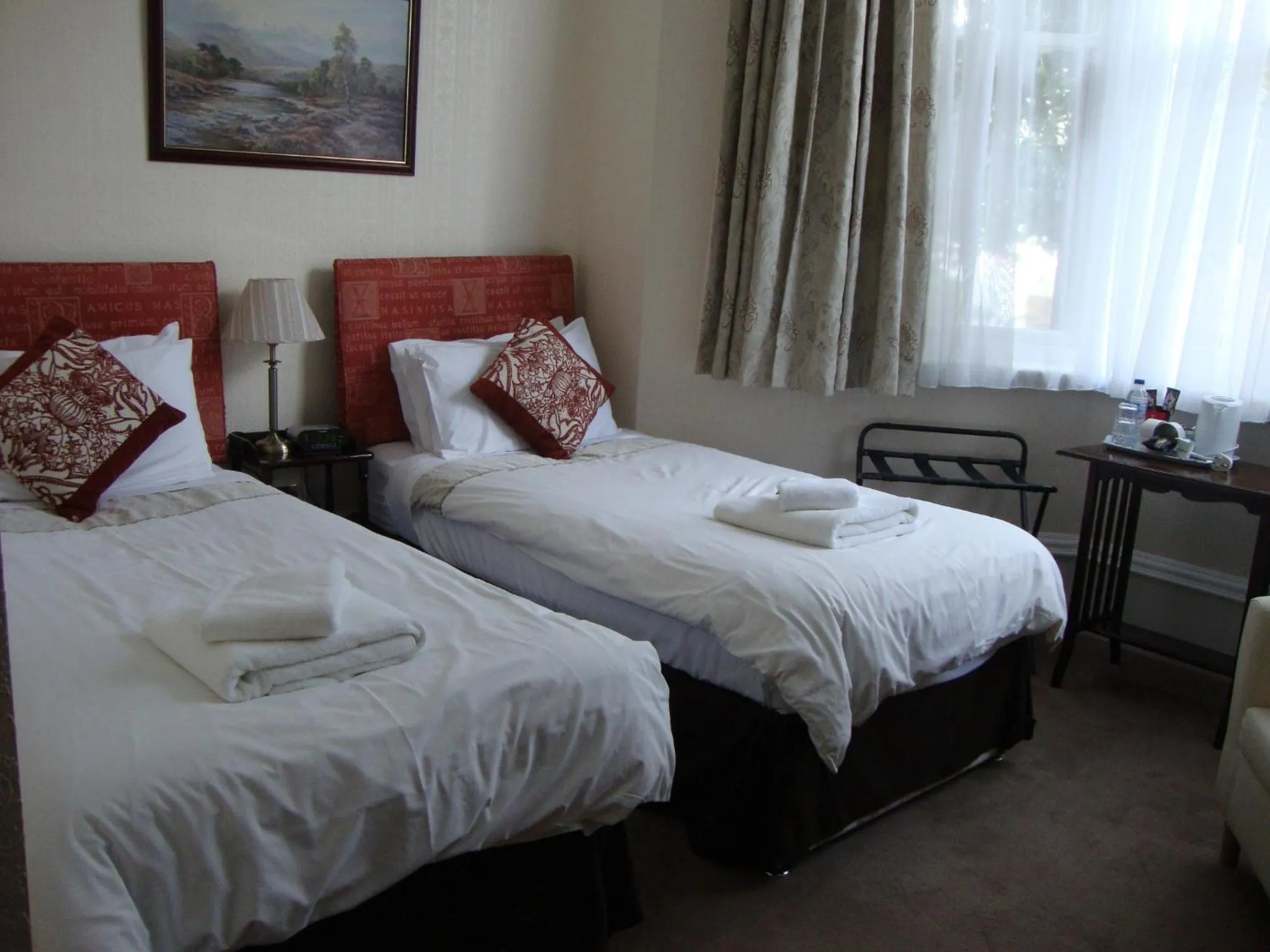 Bedroom, Bed in Ascot House