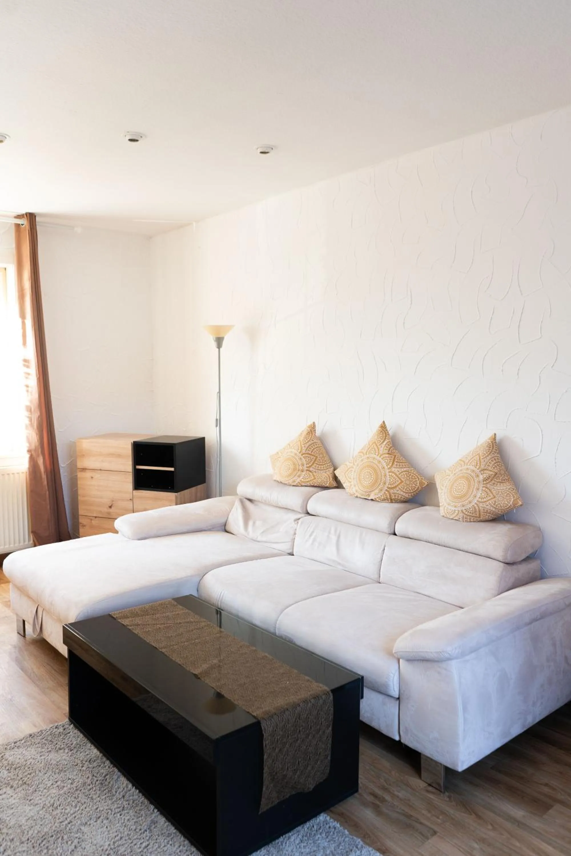 Seating area, Bed in Landhotel & Restaurant Kains Hof