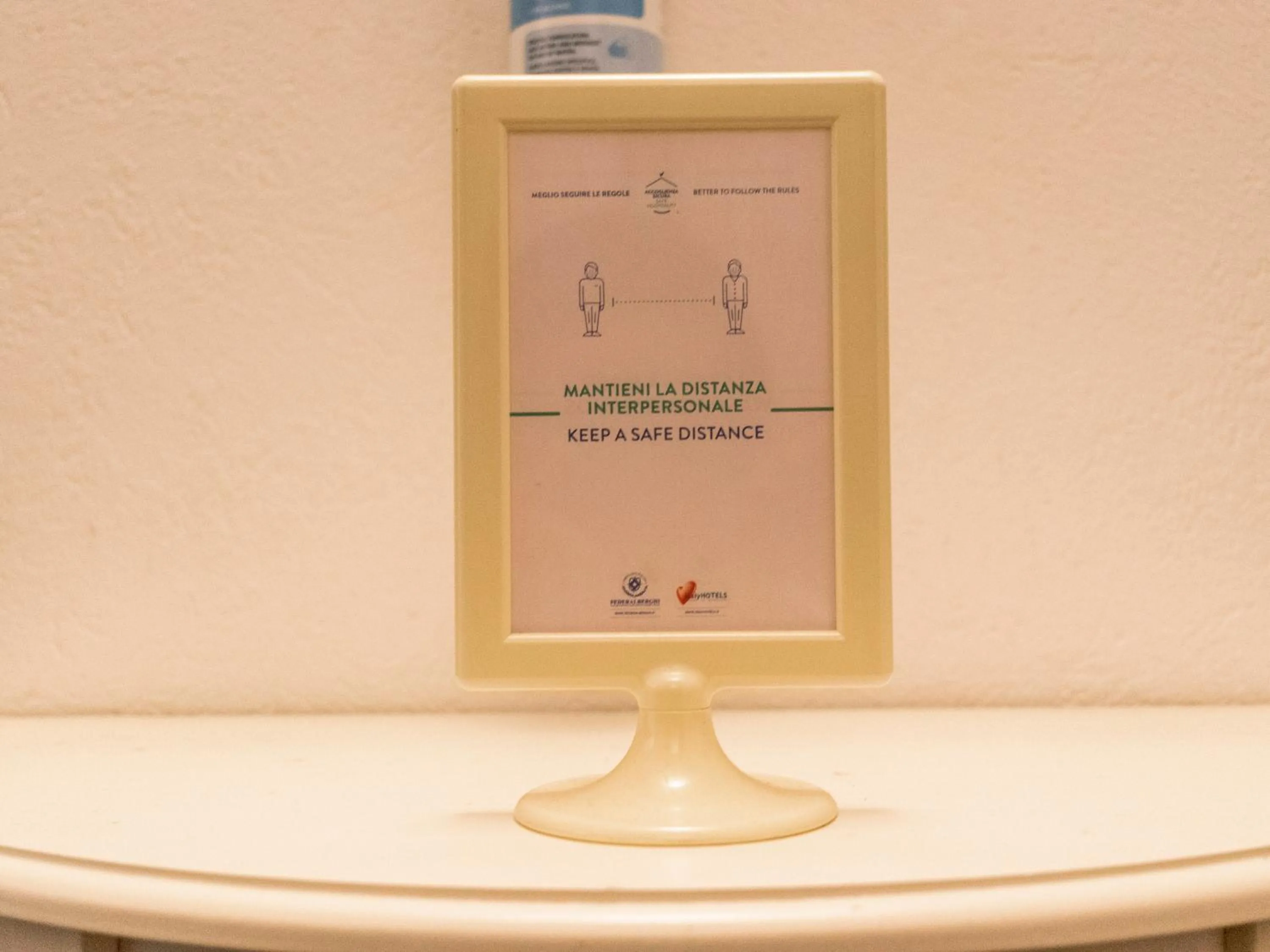 Logo/Certificate/Sign in Hotel Ausonia B&B RiMiNi