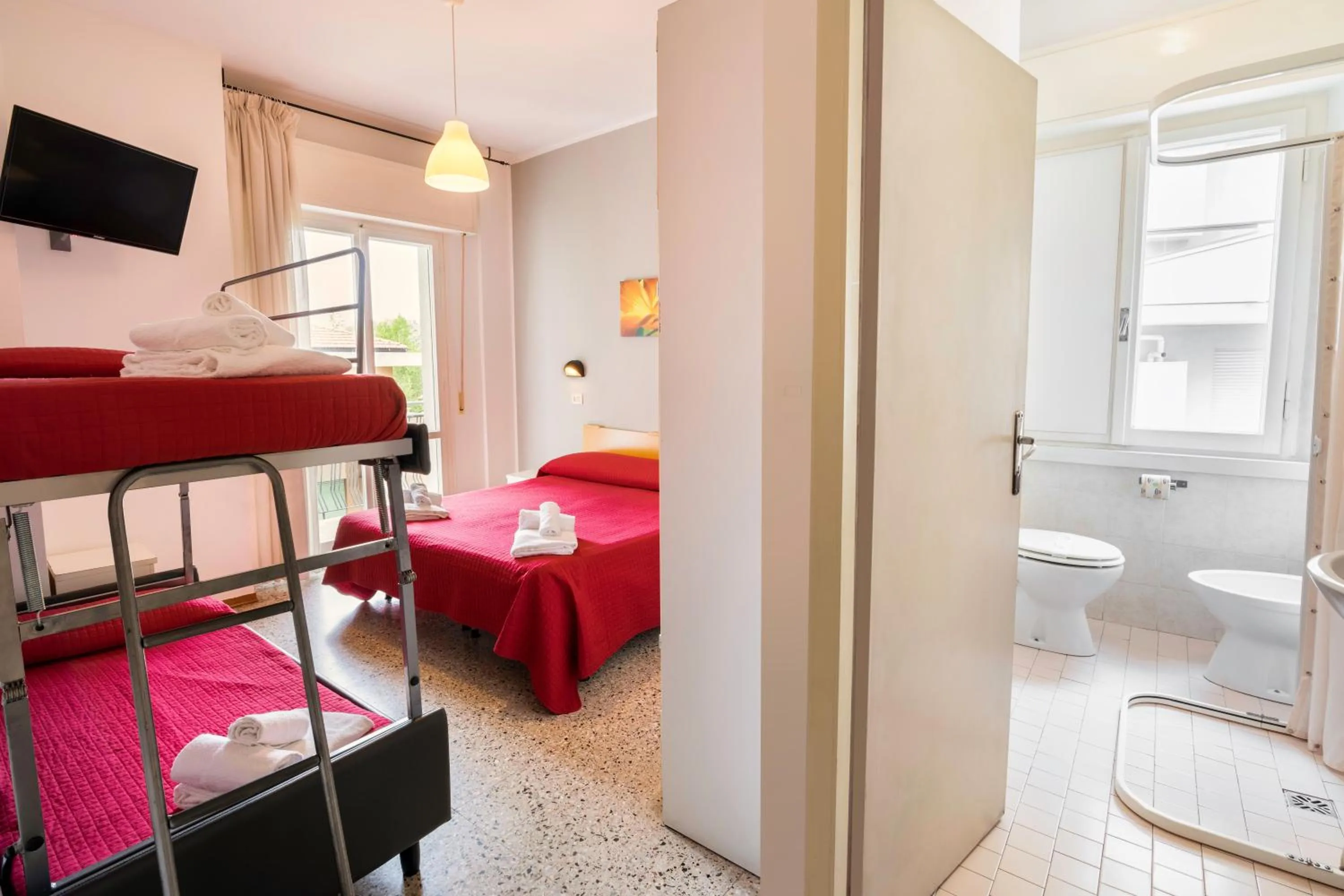 Bed in Hotel Ausonia B&B RiMiNi