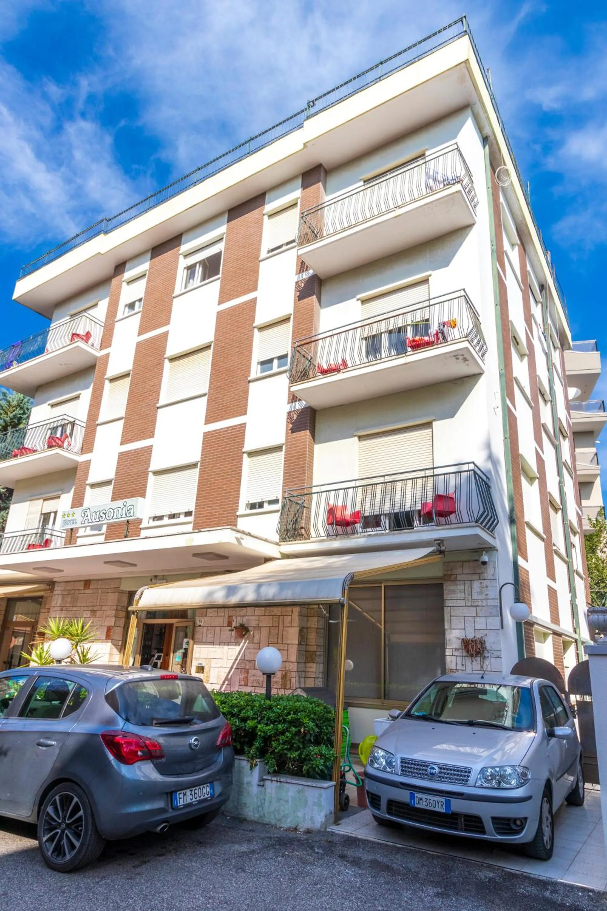 Property building in Hotel Ausonia B&B RiMiNi