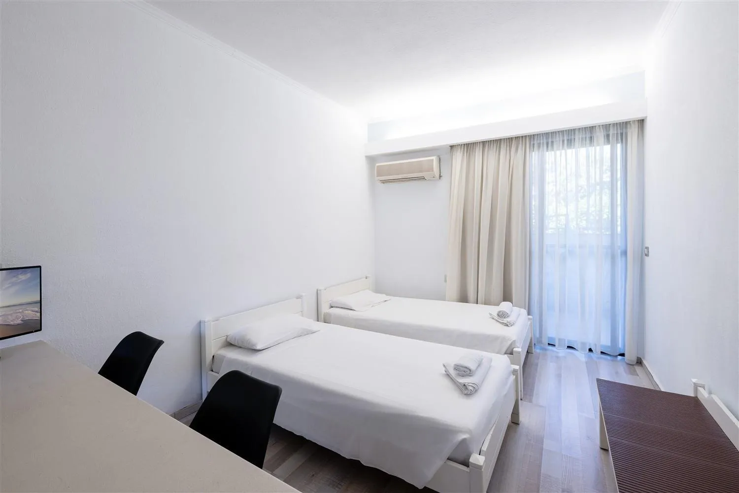 Living room, Bed in Terinikos Sunny Garden Hotel & Junior Suites New Renovation 2025