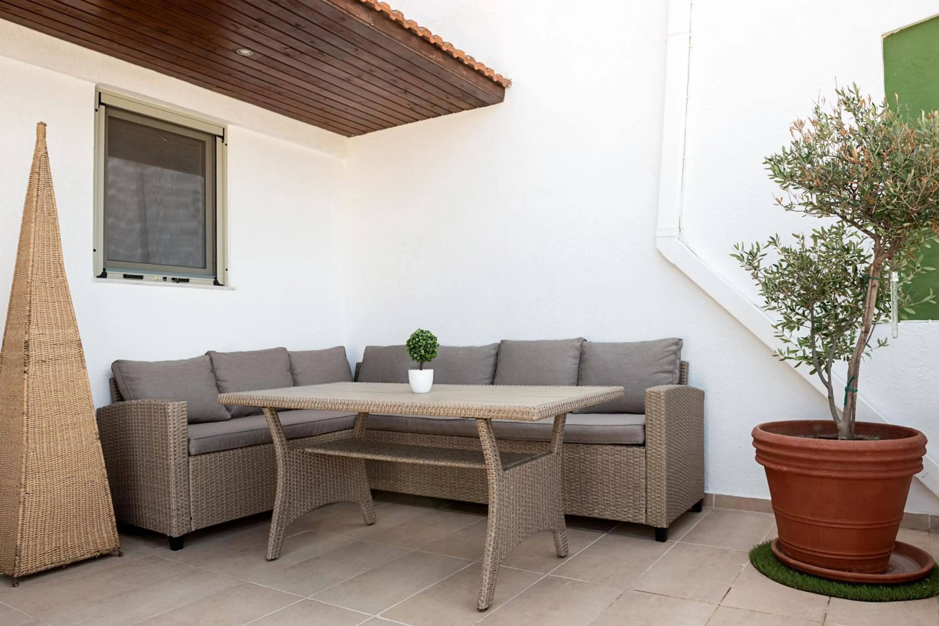 Terinikos Sunny Garden Hotel & Junior Suites New Renovation 2025