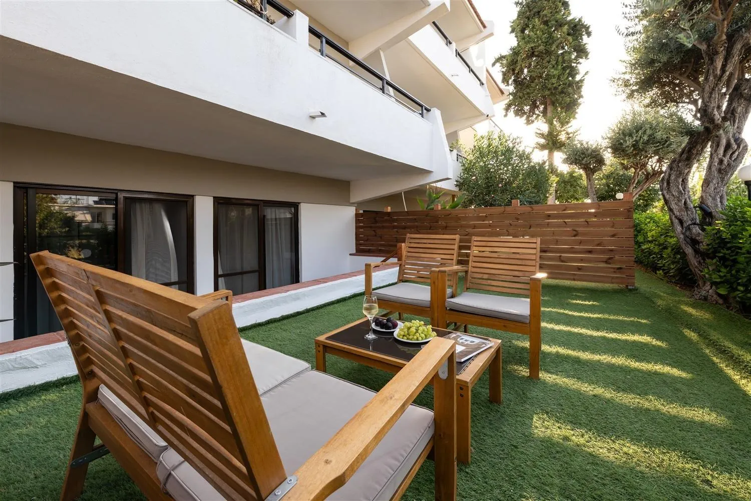 Patio in Terinikos Sunny Garden Hotel & Junior Suites New Renovation 2025