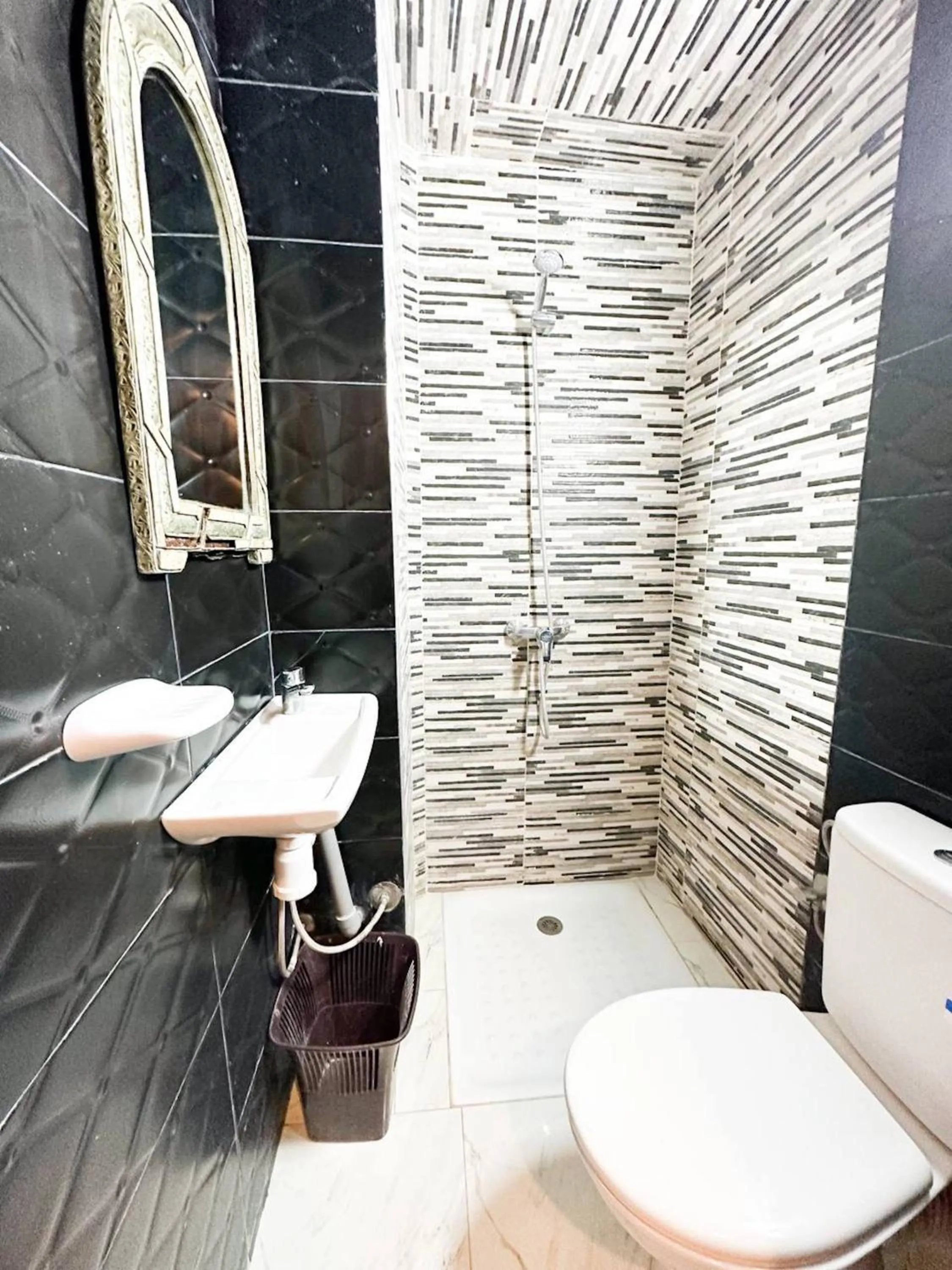 Bathroom in Riad Verus