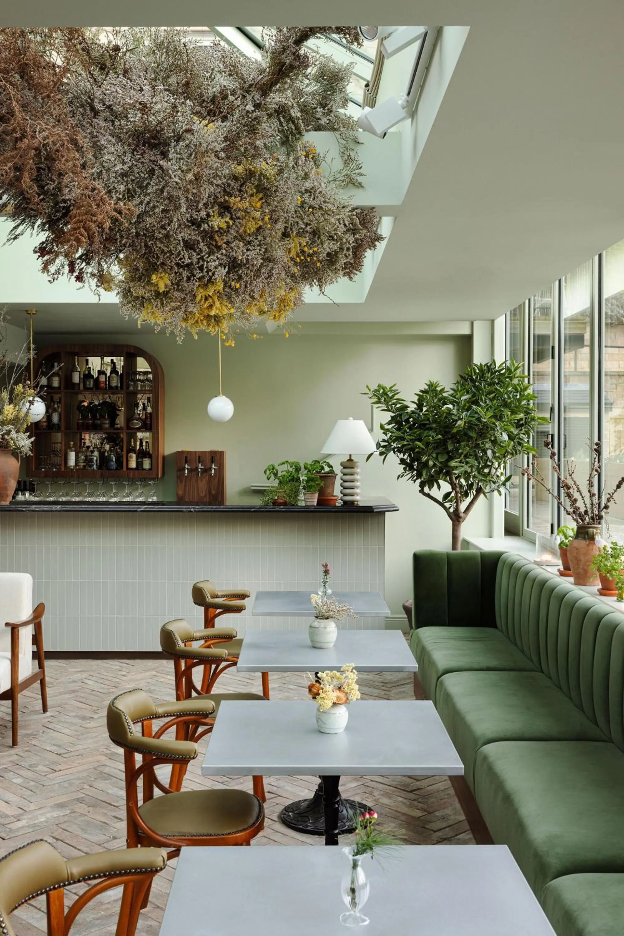 Lounge or bar in Saltmoore