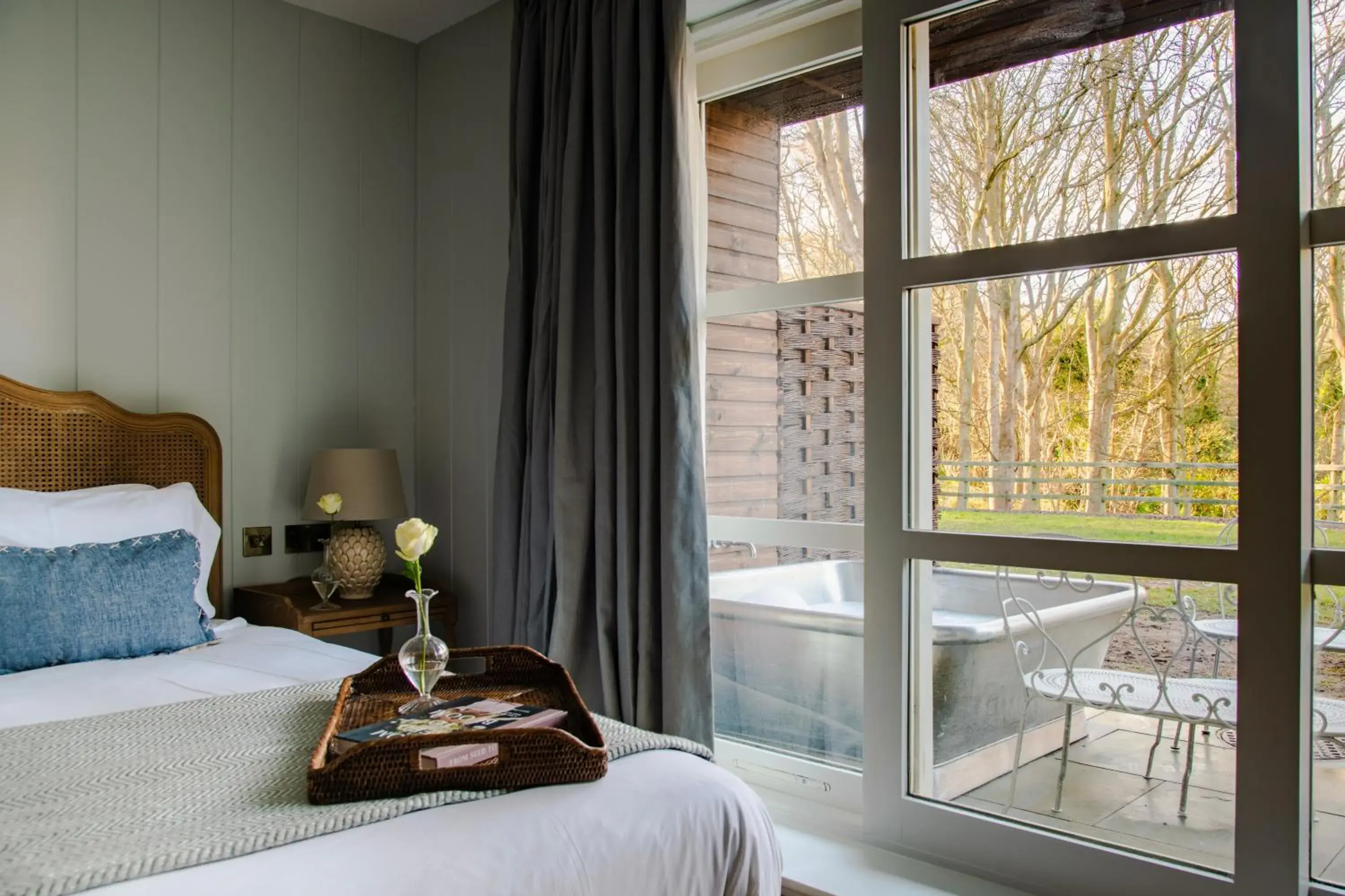 The Beach House with Outdoor Bathtub (Pet Friendly) in Saltmoore The Beach House with Outdoor Bathtub (Pet Friendly) in Saltmoore