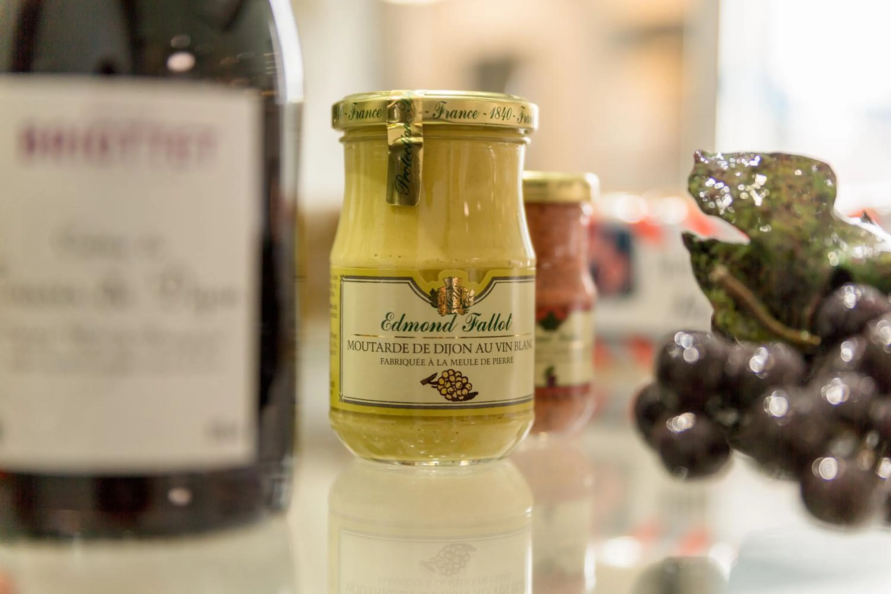 On-site shops in Hôtel Originals City, Armony Dijon - Chenôve