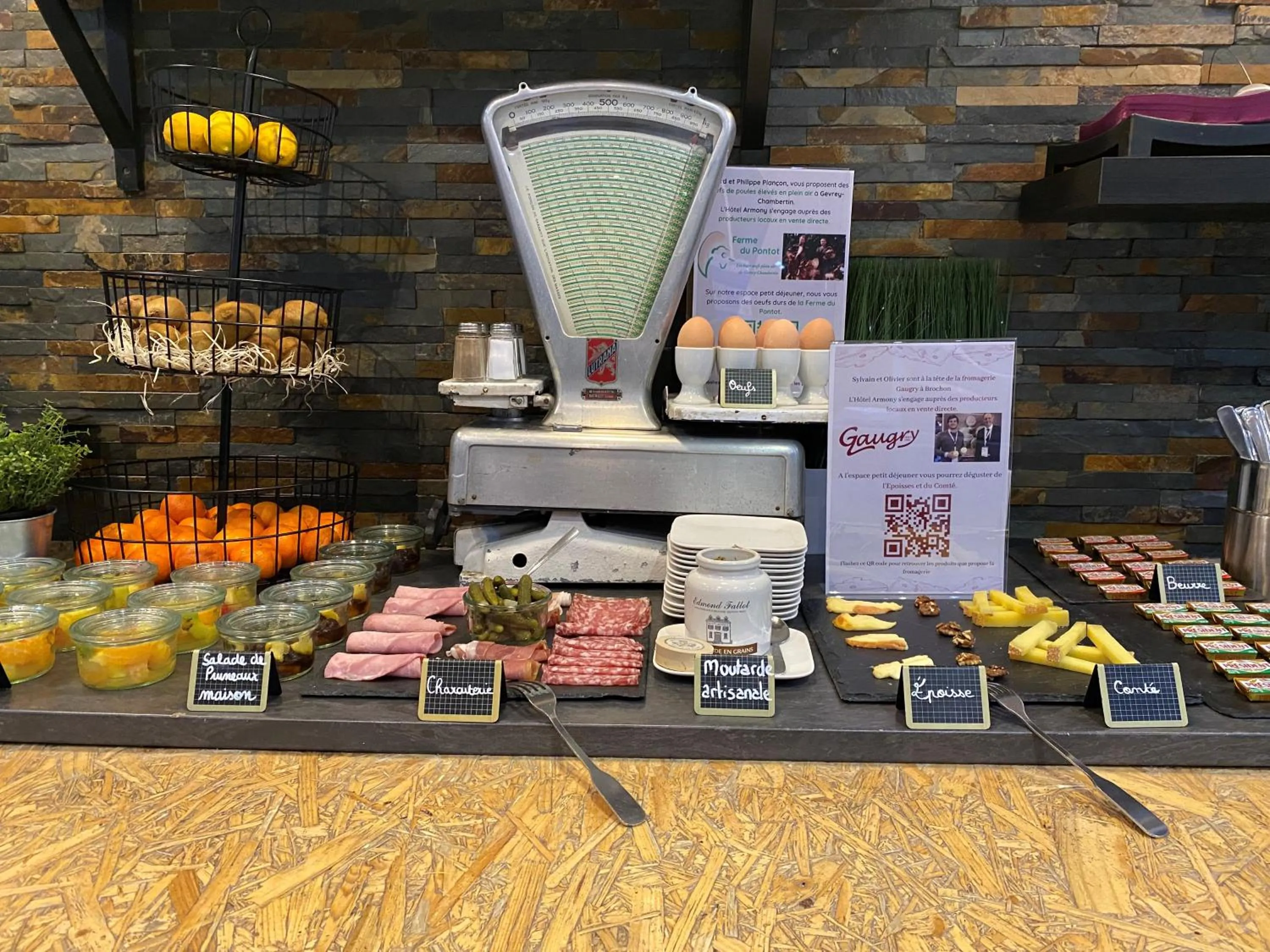 Breakfast in Hôtel Originals City, Armony Dijon - Chenôve