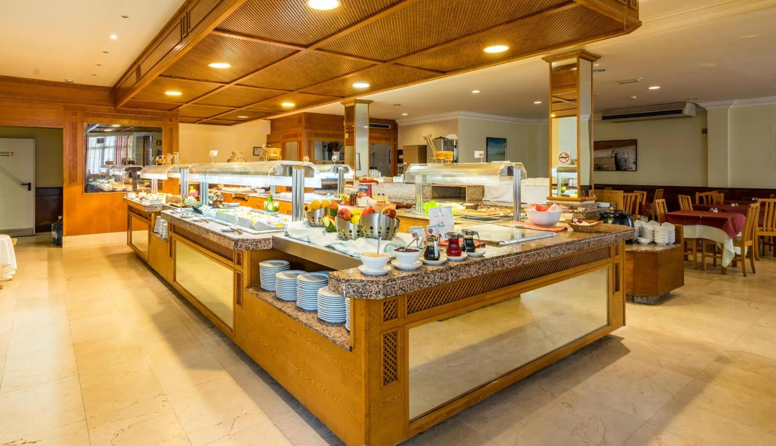 Restaurant/places to eat in BLUESEA Hotel Los Fiscos