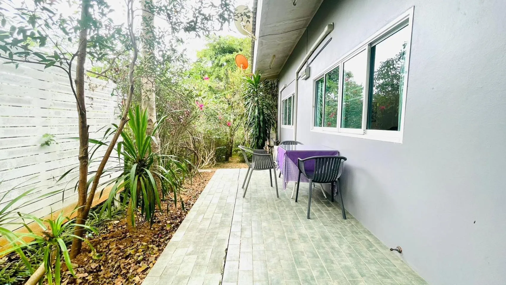 Garden in Baan Ing Khao