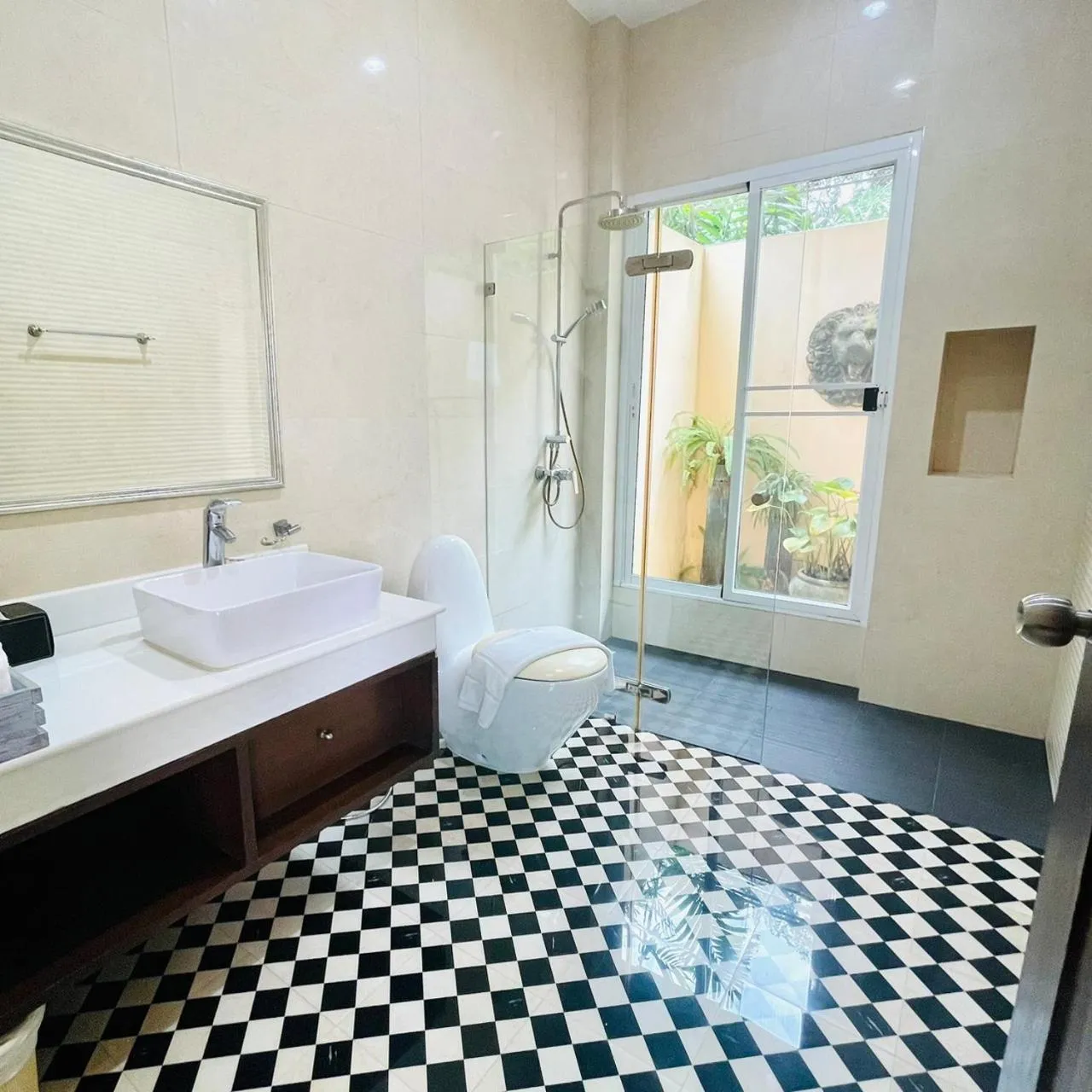 Bathroom, Bed in Baan Ing Khao