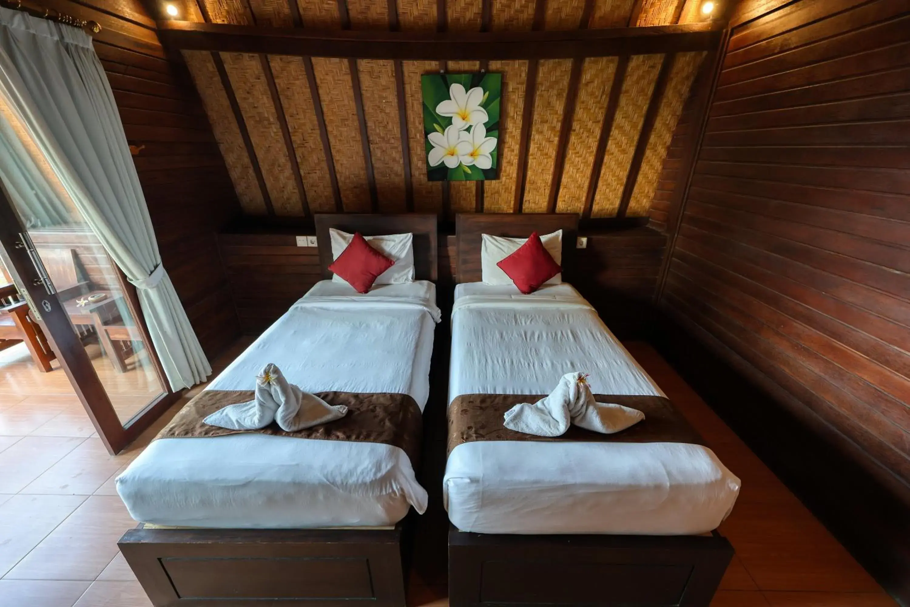 Twin Bungalow Sea View in Bataran Garden Cottage Twin Bungalow Sea View in Bataran Garden Cottage