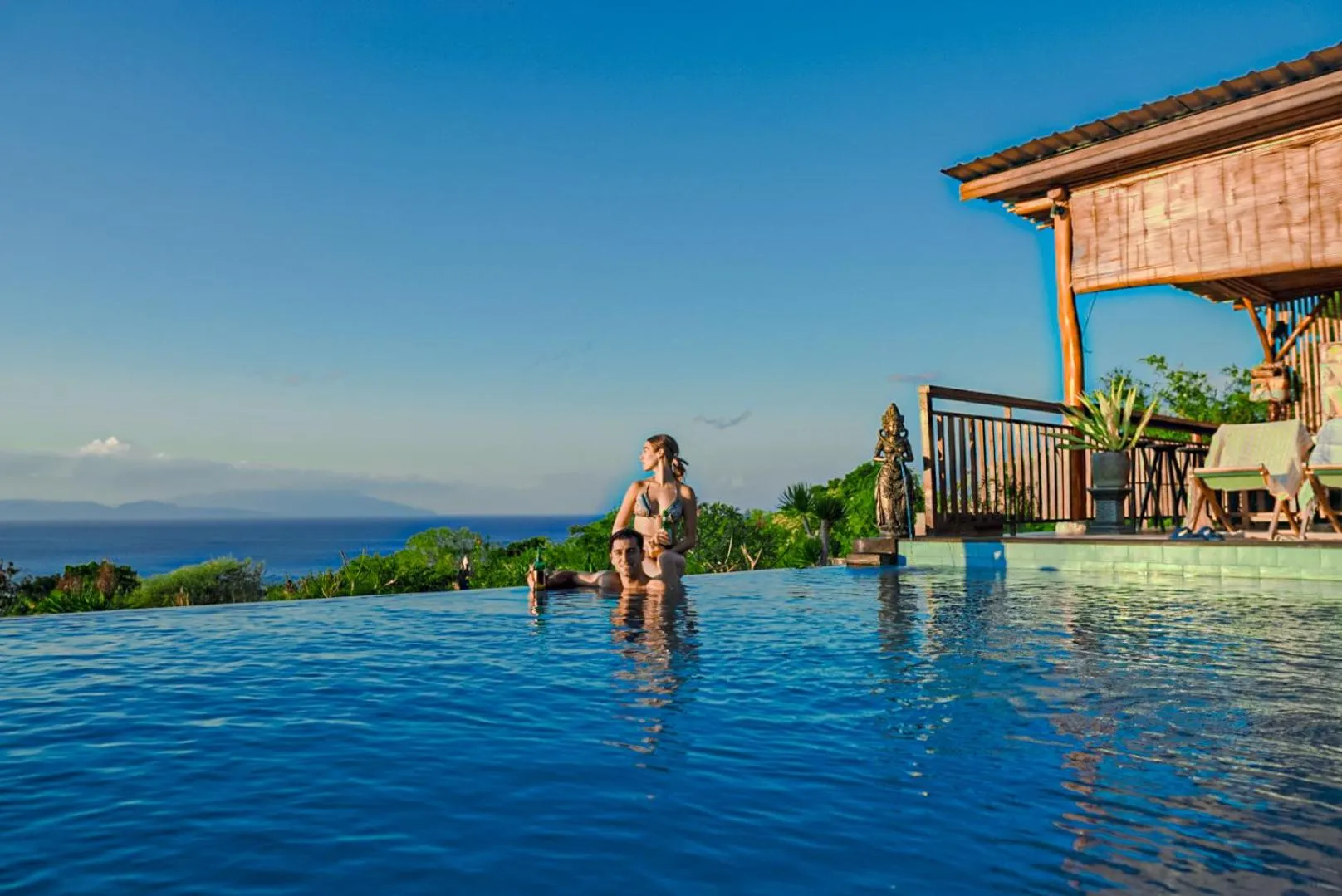 Day in Bataran Garden Cottage