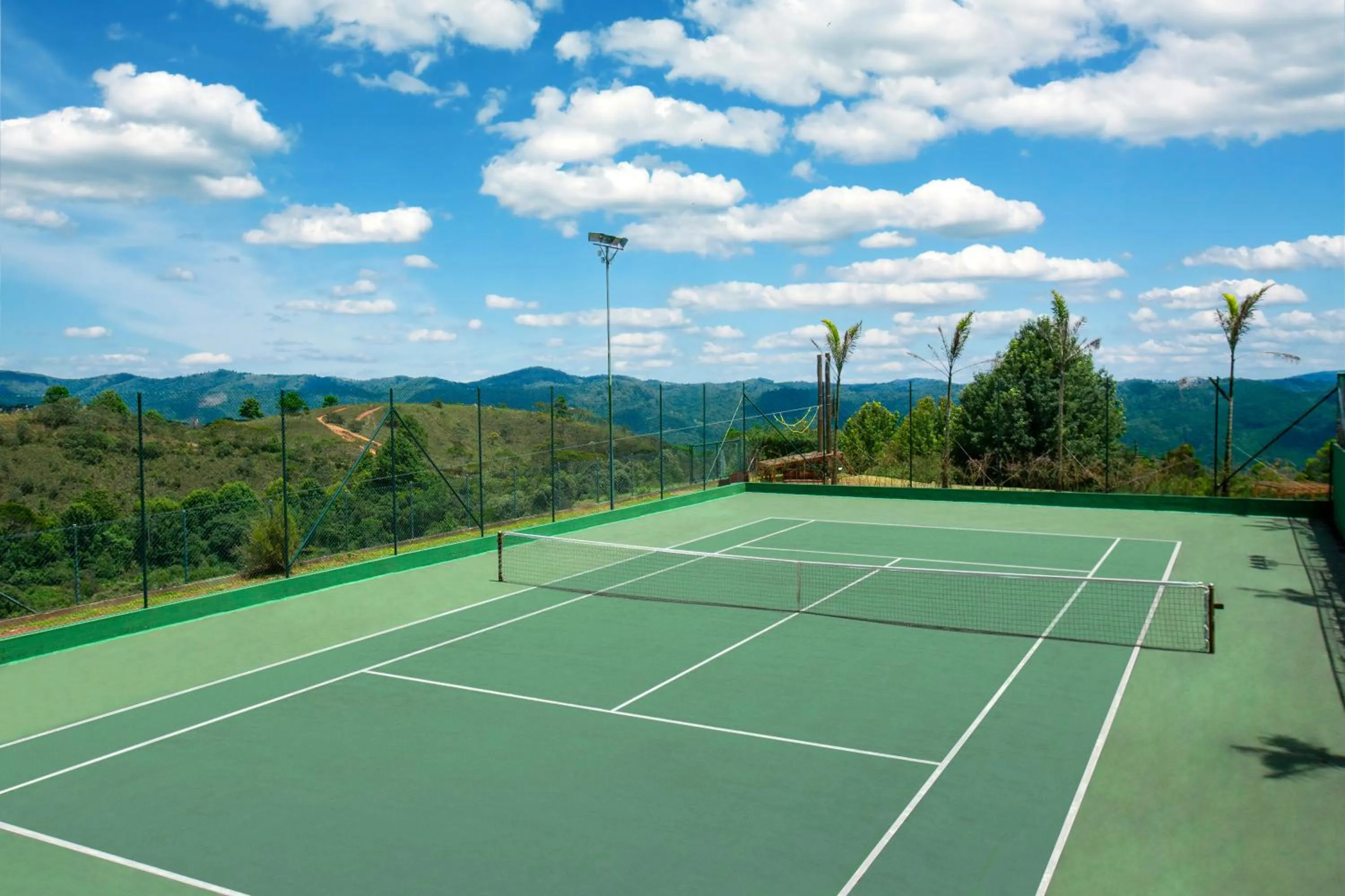 Tennis court in Bendito Cacao Resort & Spa