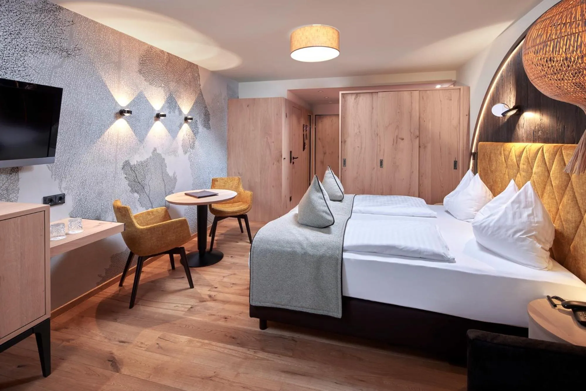 Photo of the whole room, Bed in Sporthotel Ellmau in Tirol