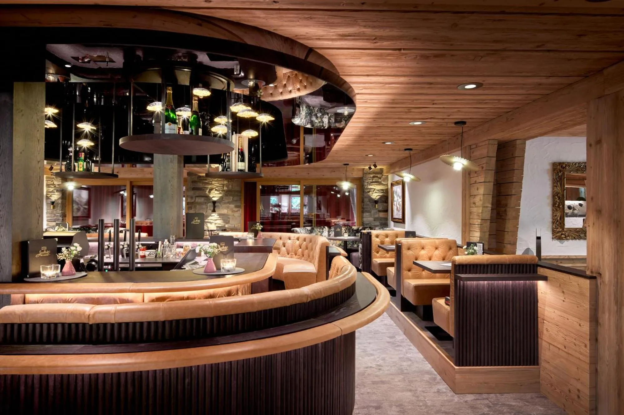 Lobby or reception in Sporthotel Ellmau in Tirol