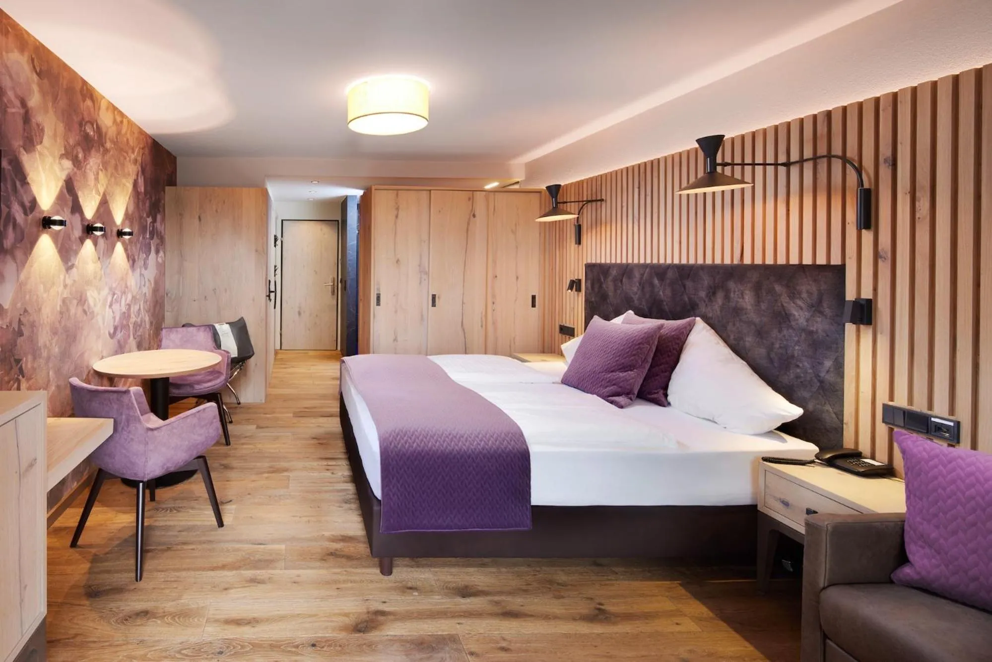 Photo of the whole room, Bed in Sporthotel Ellmau in Tirol