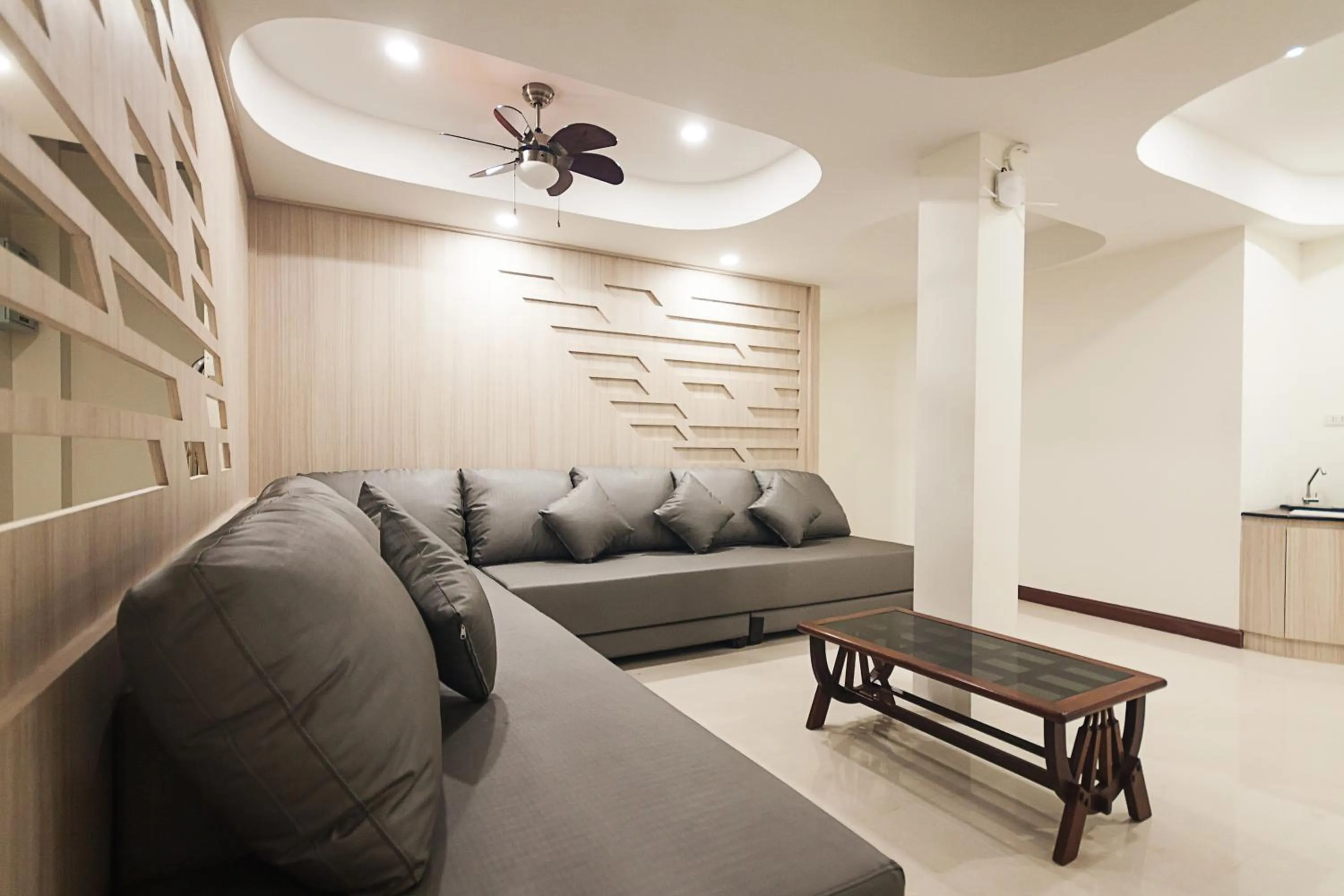 Toilet in Happy Hostel