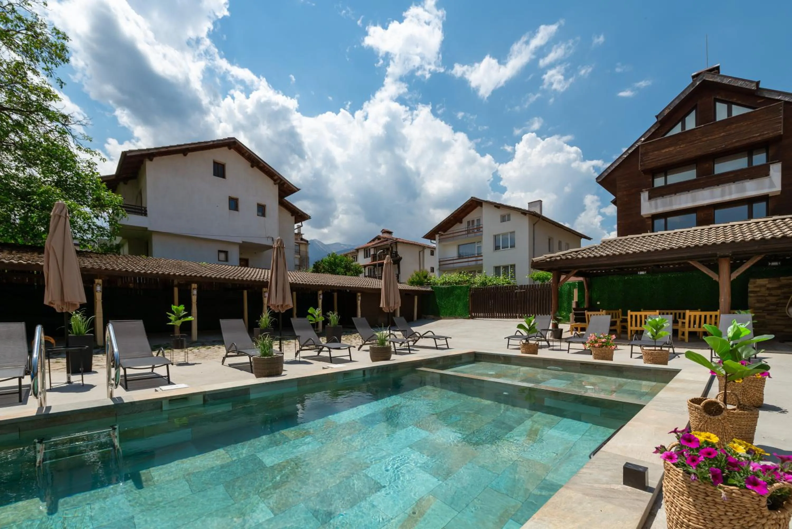 Property building in Grami Hotel