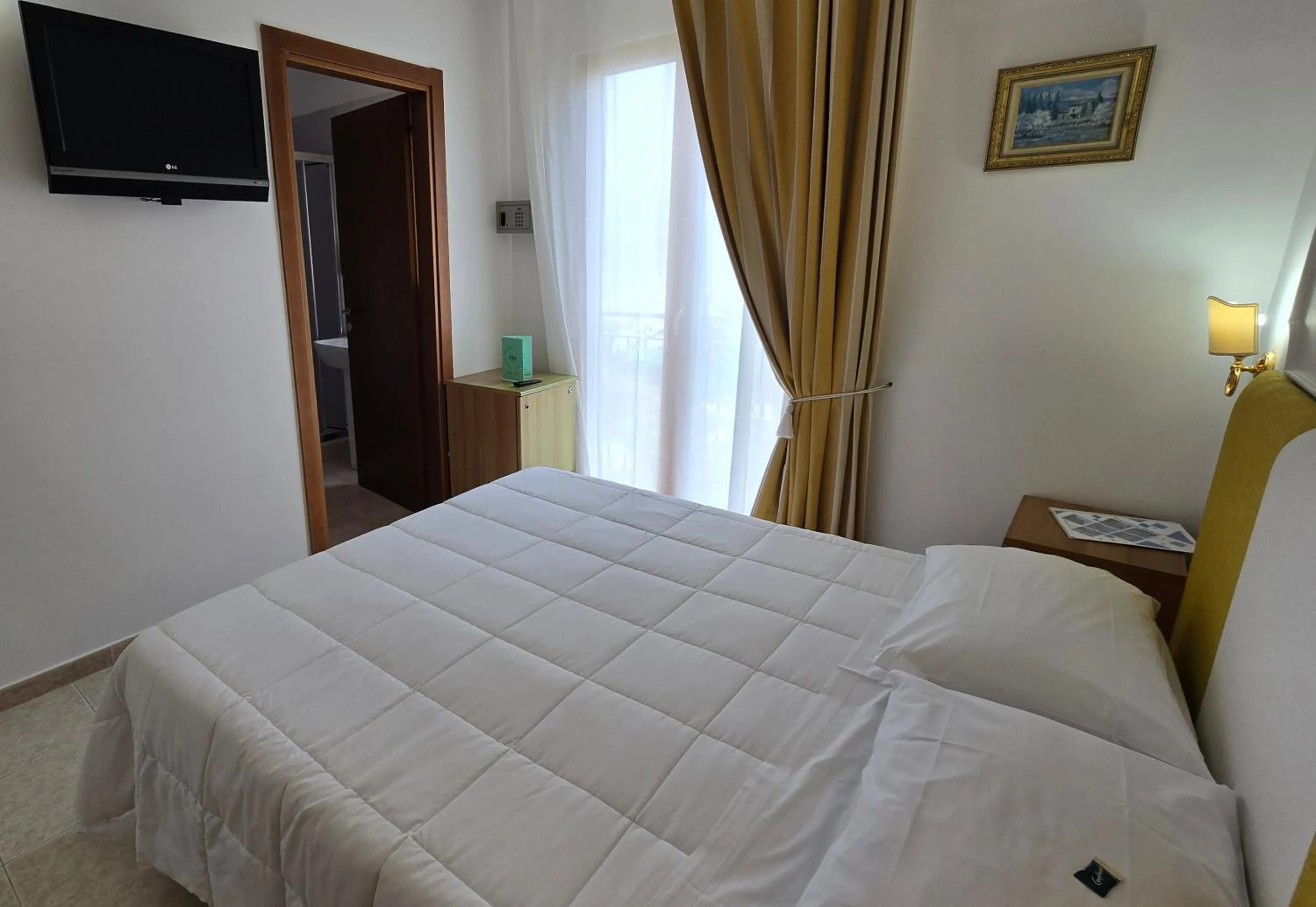 Bedroom, Bed in Hotel Il Nido Sorrento