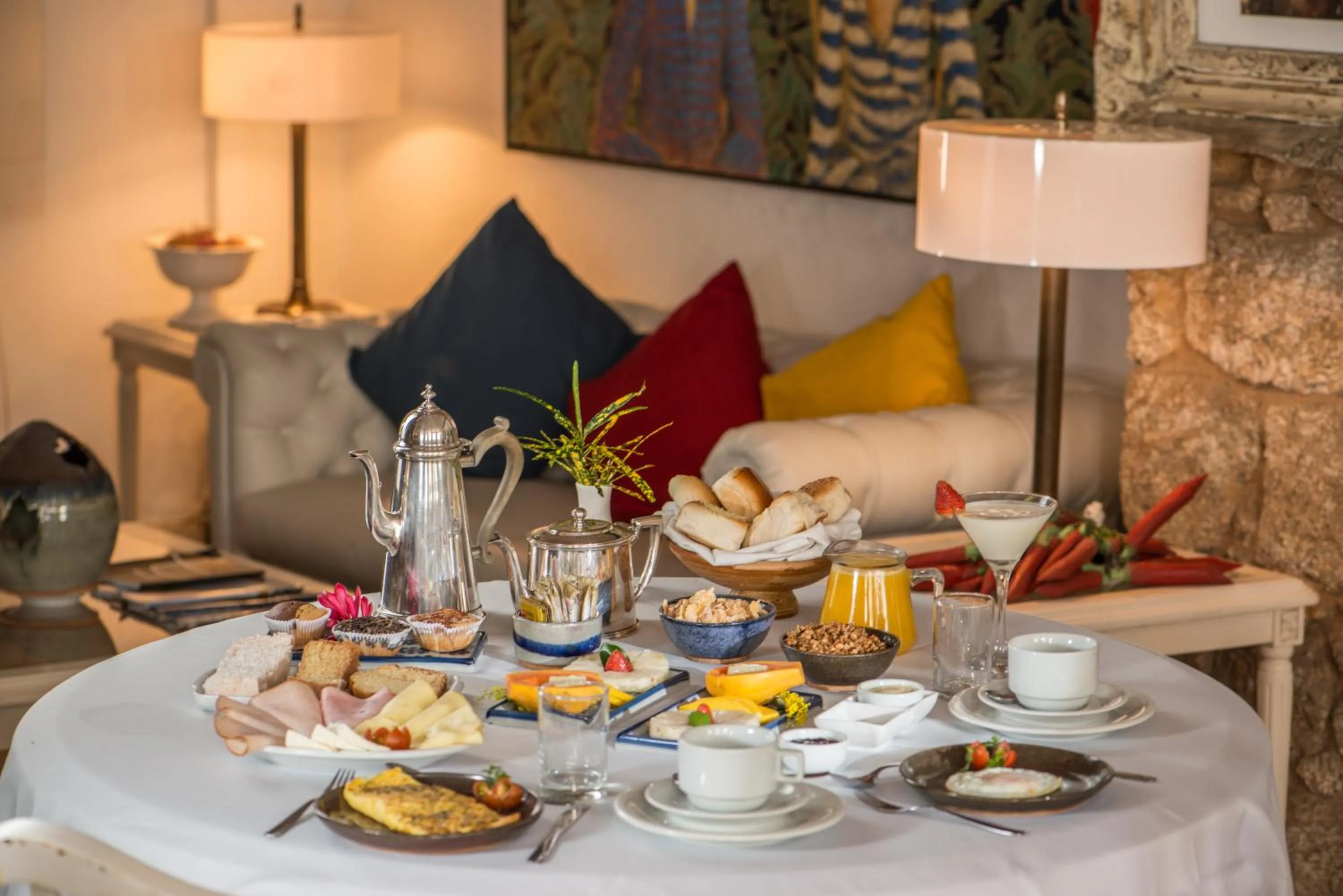 Dining area in Sandi Hotel