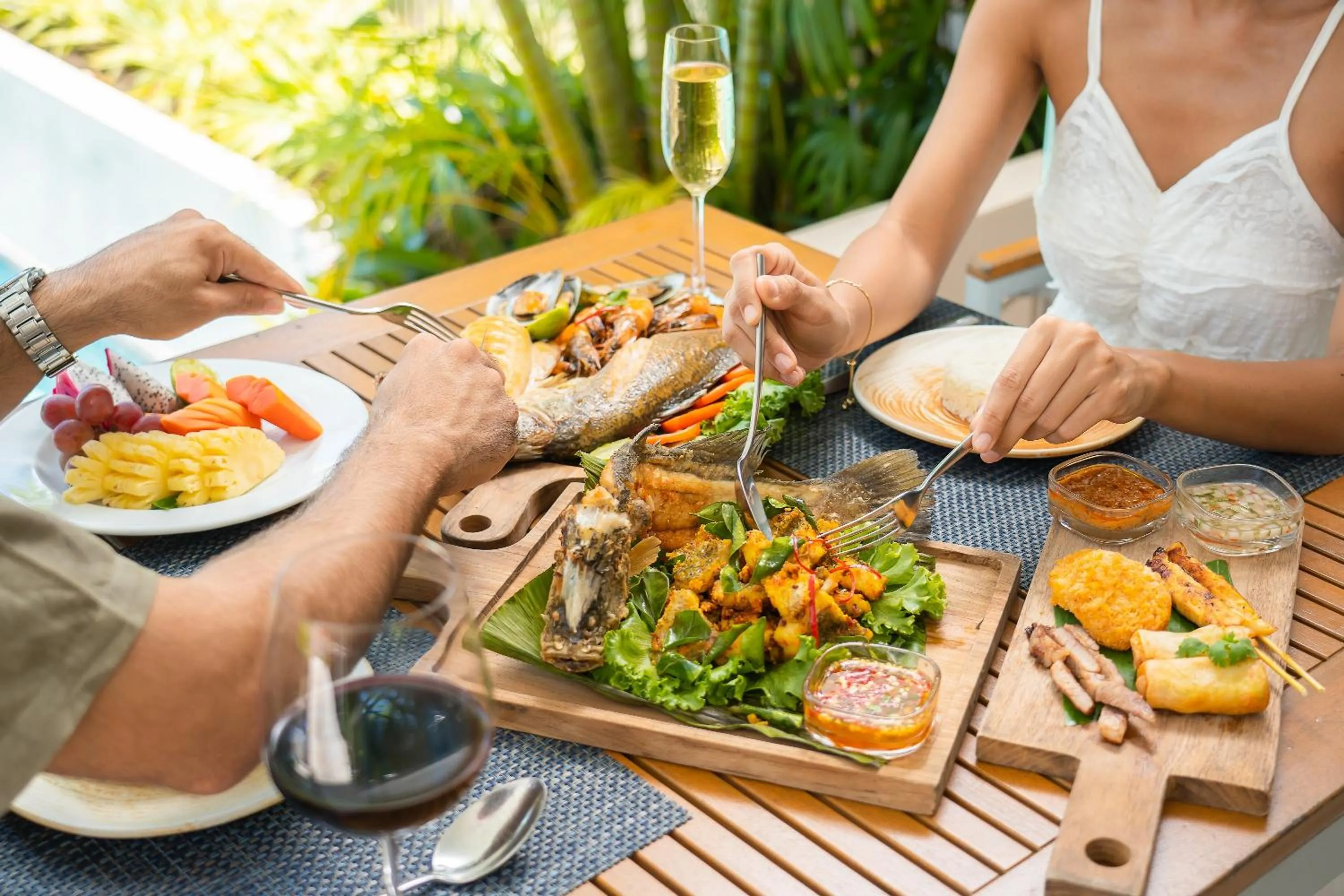 Meals in Dewa Phuket Resort & Villas