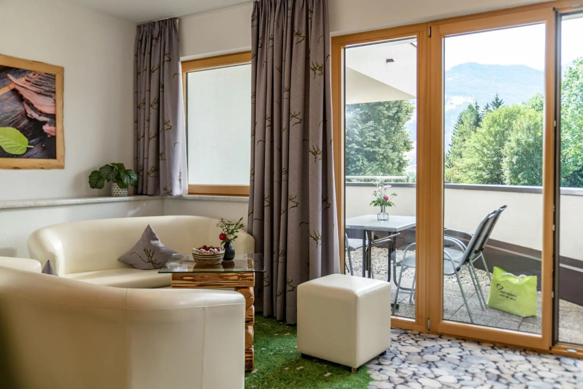 Photo of the whole room in Hartweger's Hotel