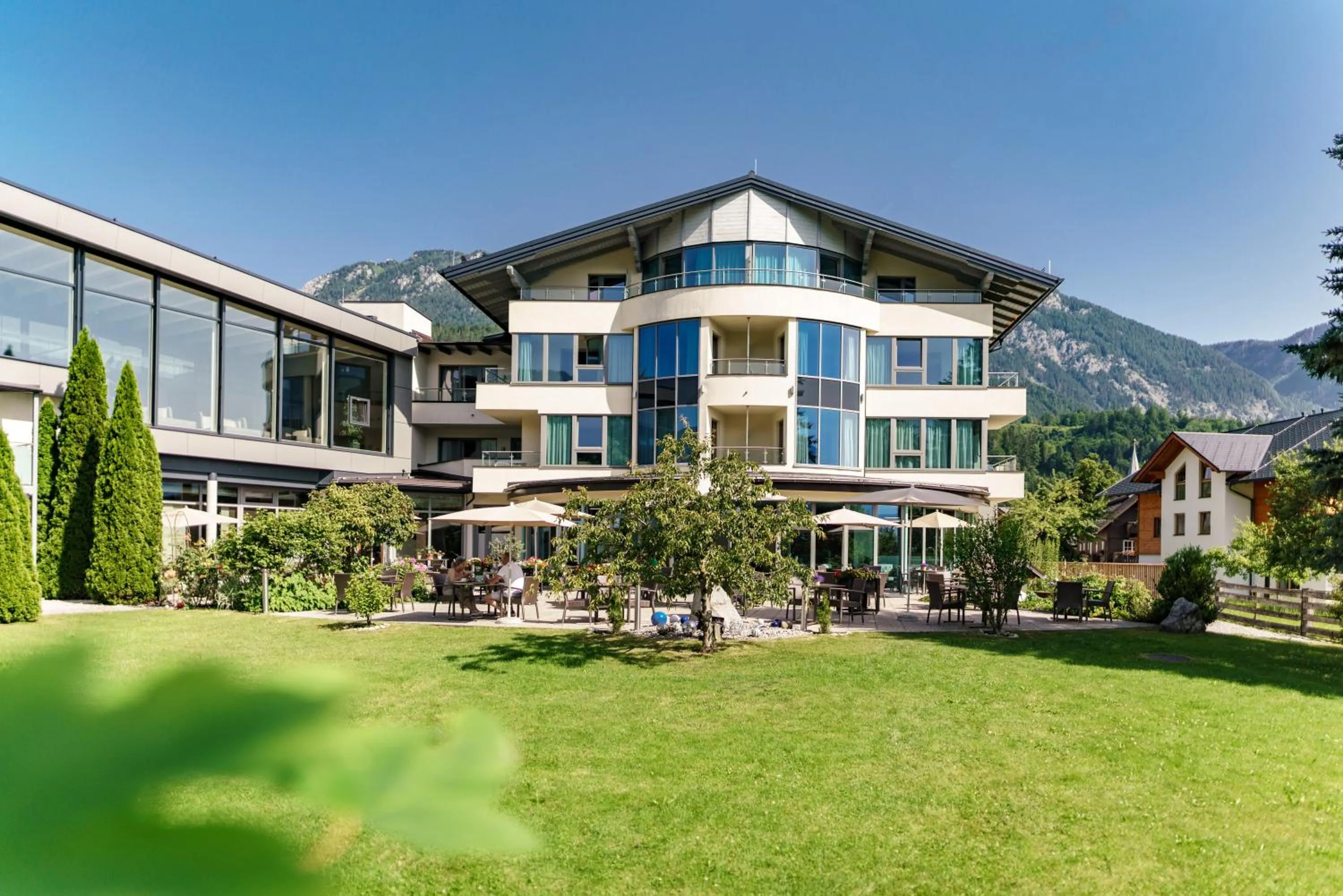 Property building in Hartweger's Hotel