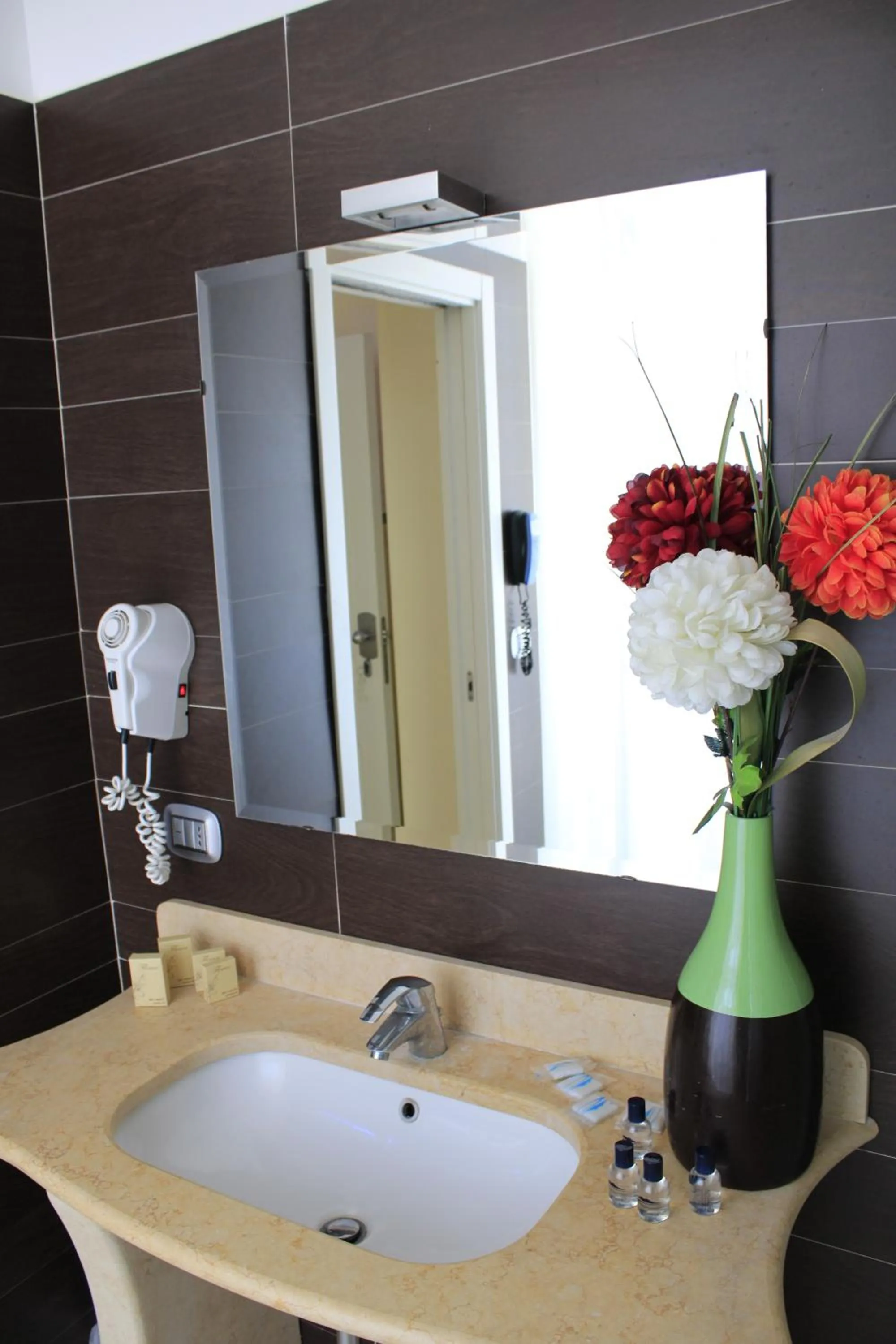 Bedroom, Bathroom in Hotel Ferdinando II