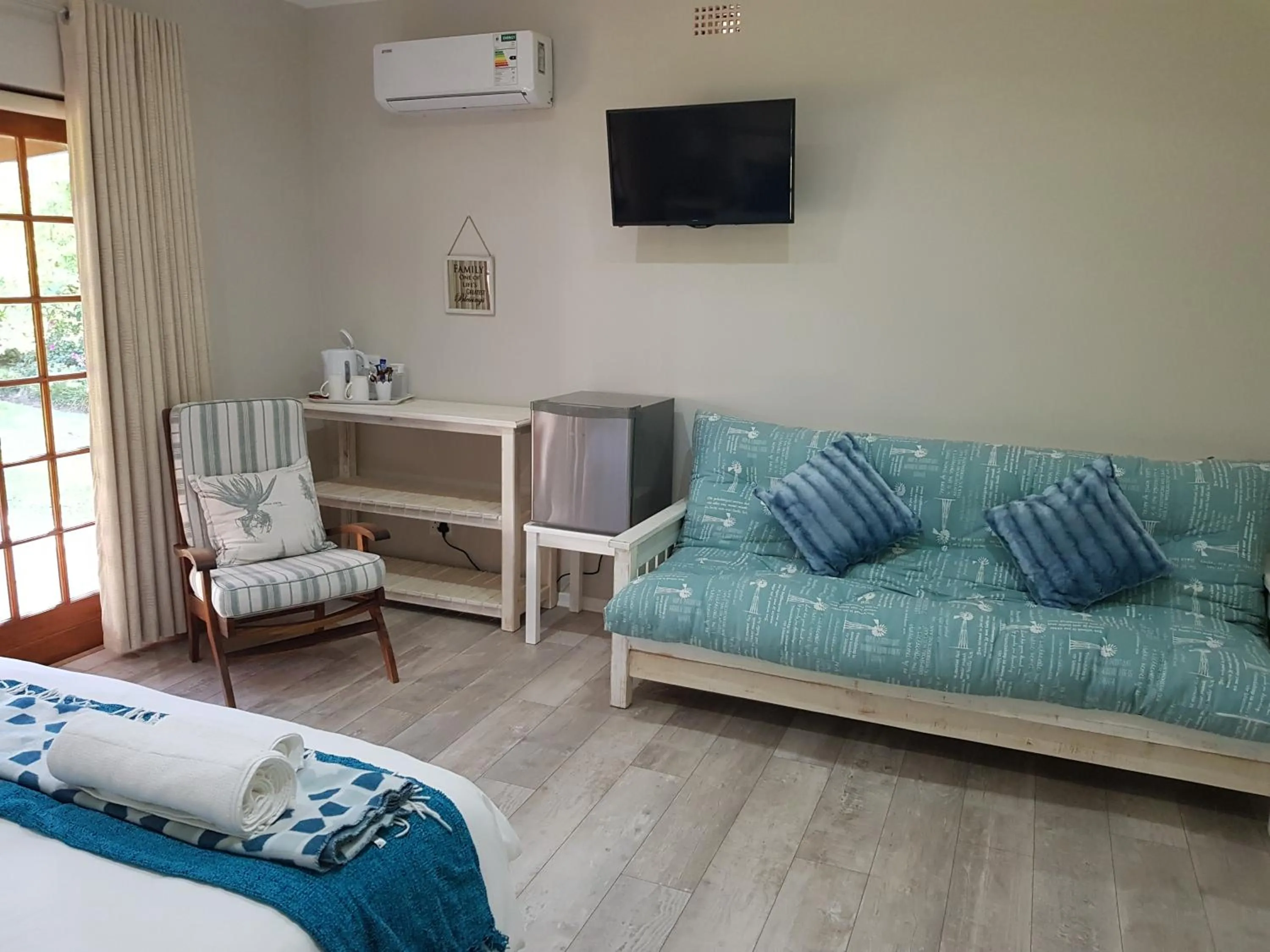 Garden view, Bed in Outeniqua en Route