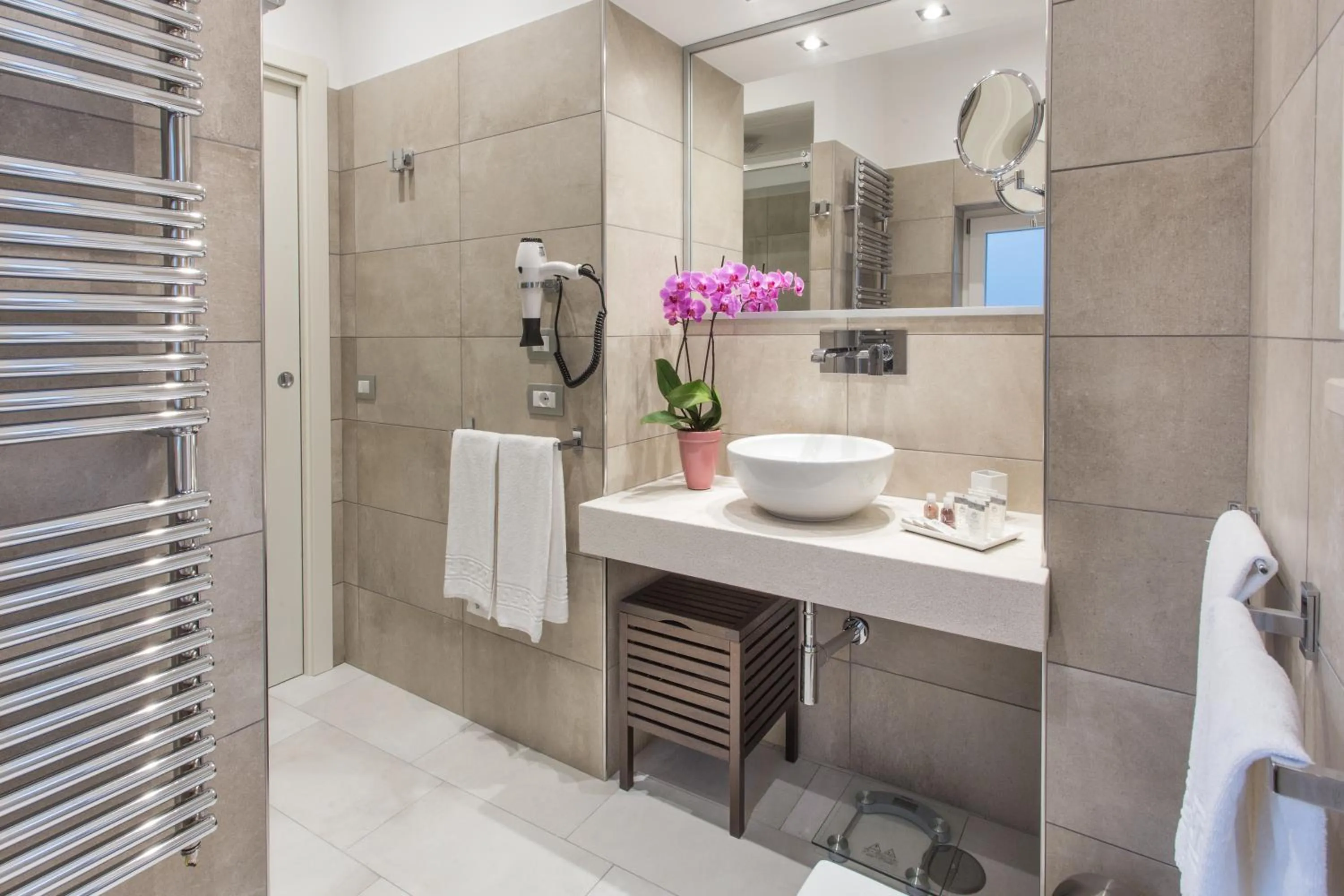 Shower in Magi House Relais