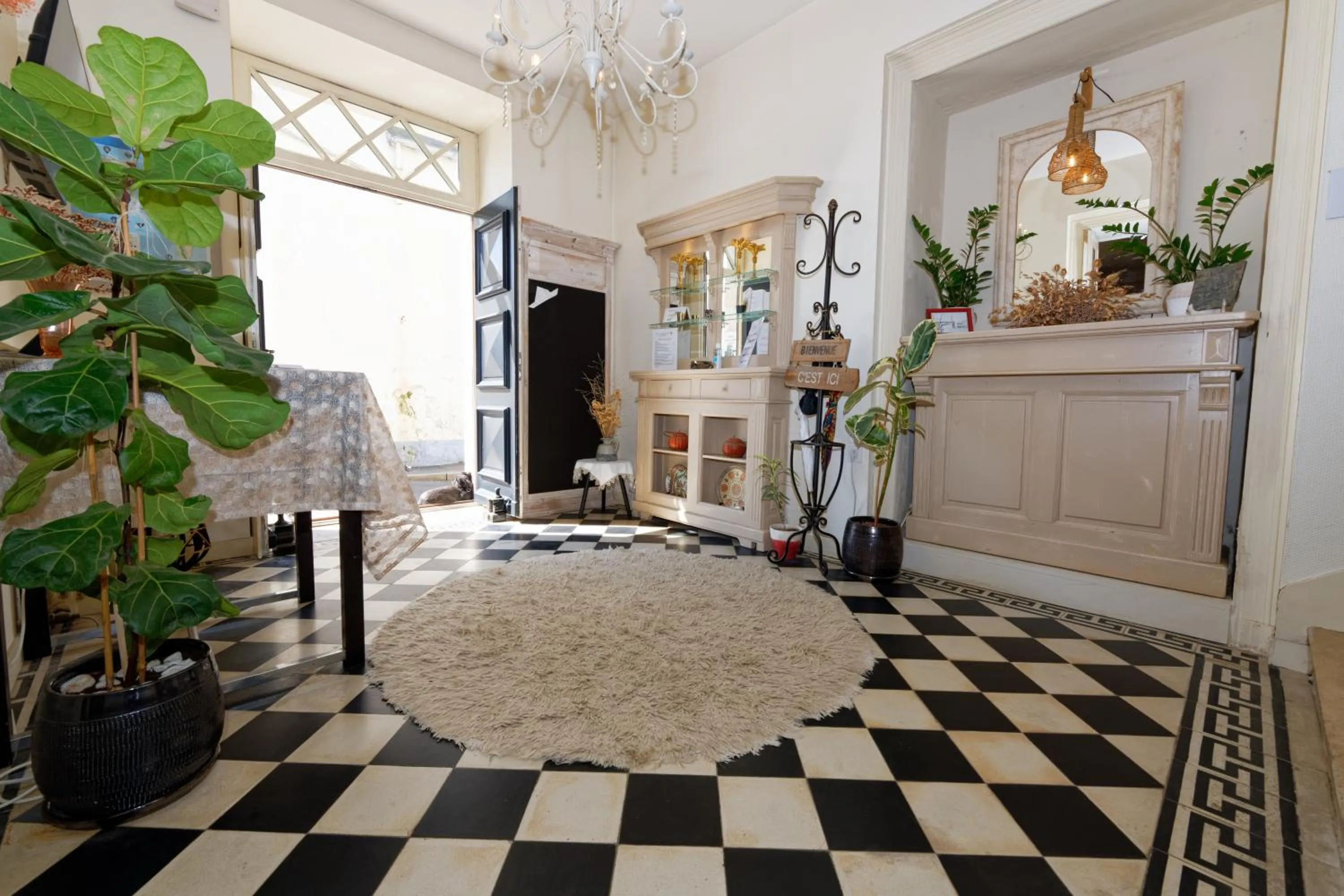 Facade/entrance in The Corner Properties