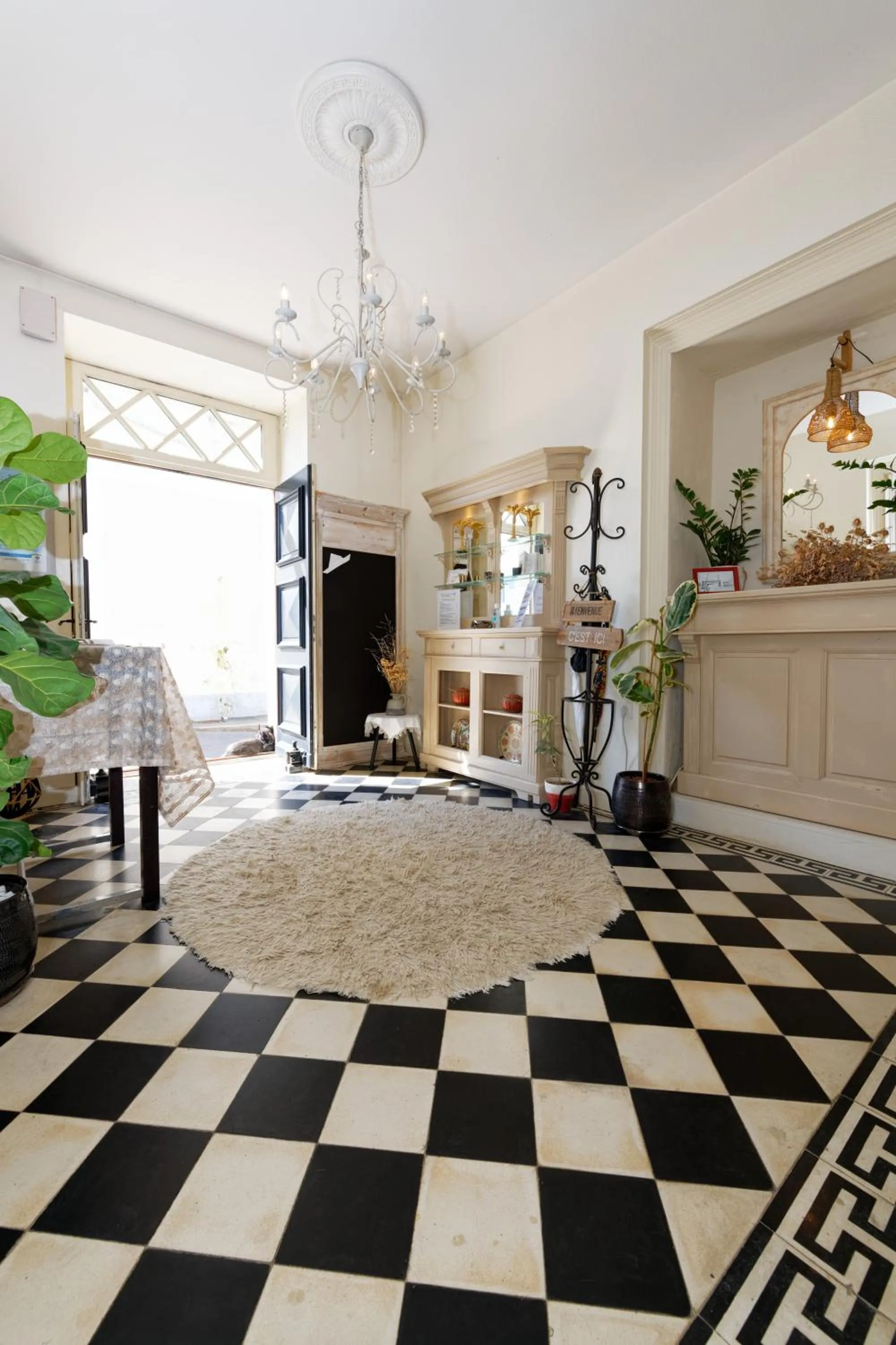 Facade/entrance in The Corner Properties