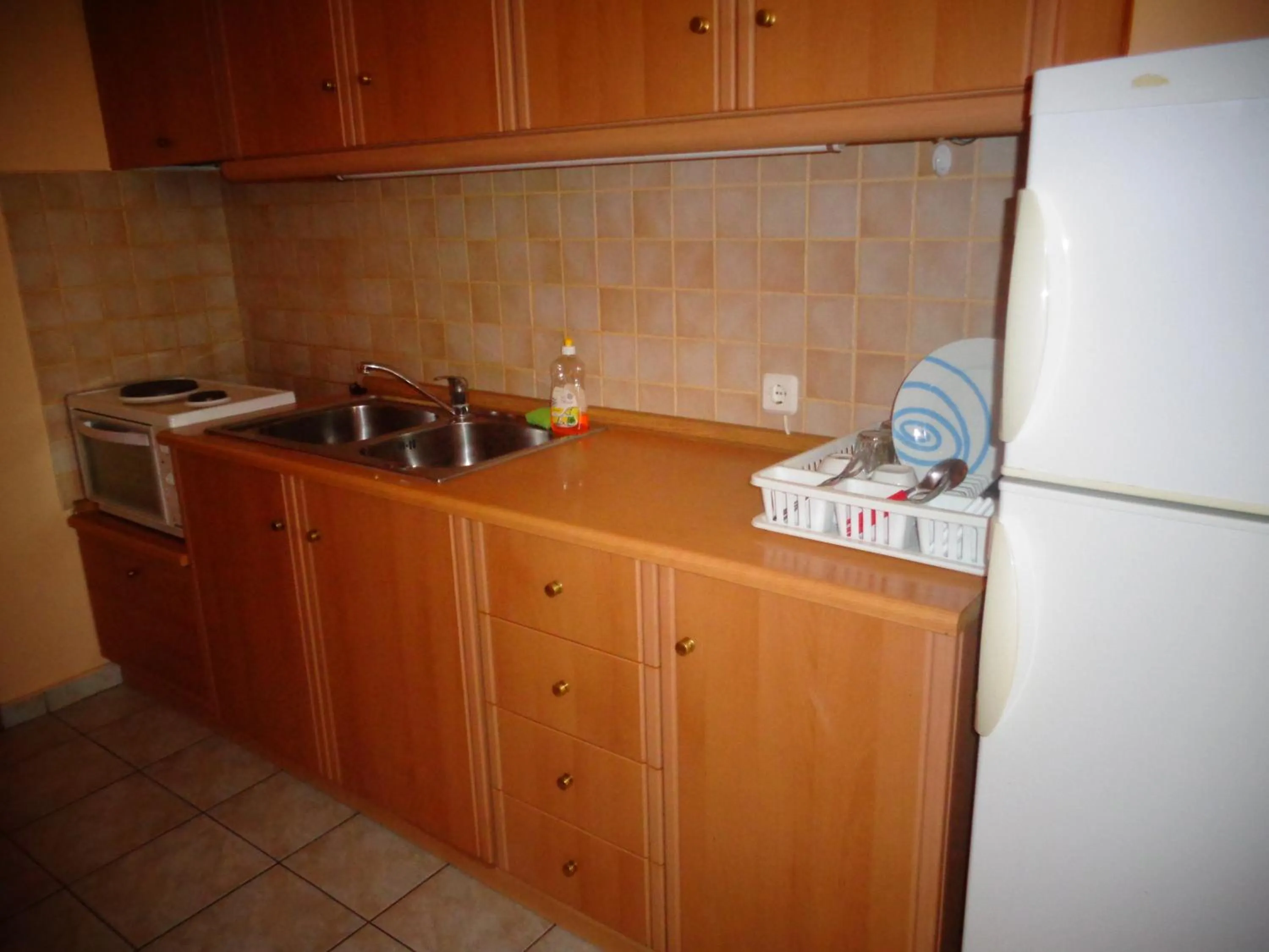 Kitchen or kitchenette in Bell Air Hotel