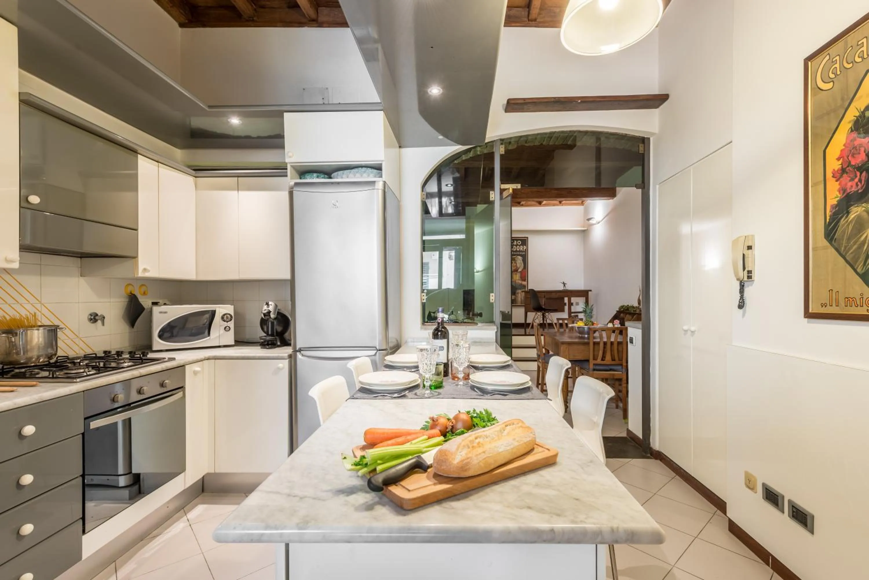 Kitchen or kitchenette in Giulietta by Mmega