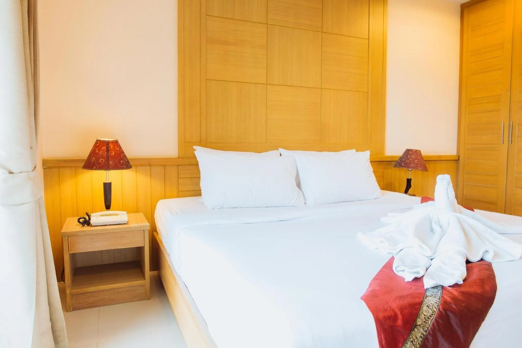 Bed in Metro Point Bangkok