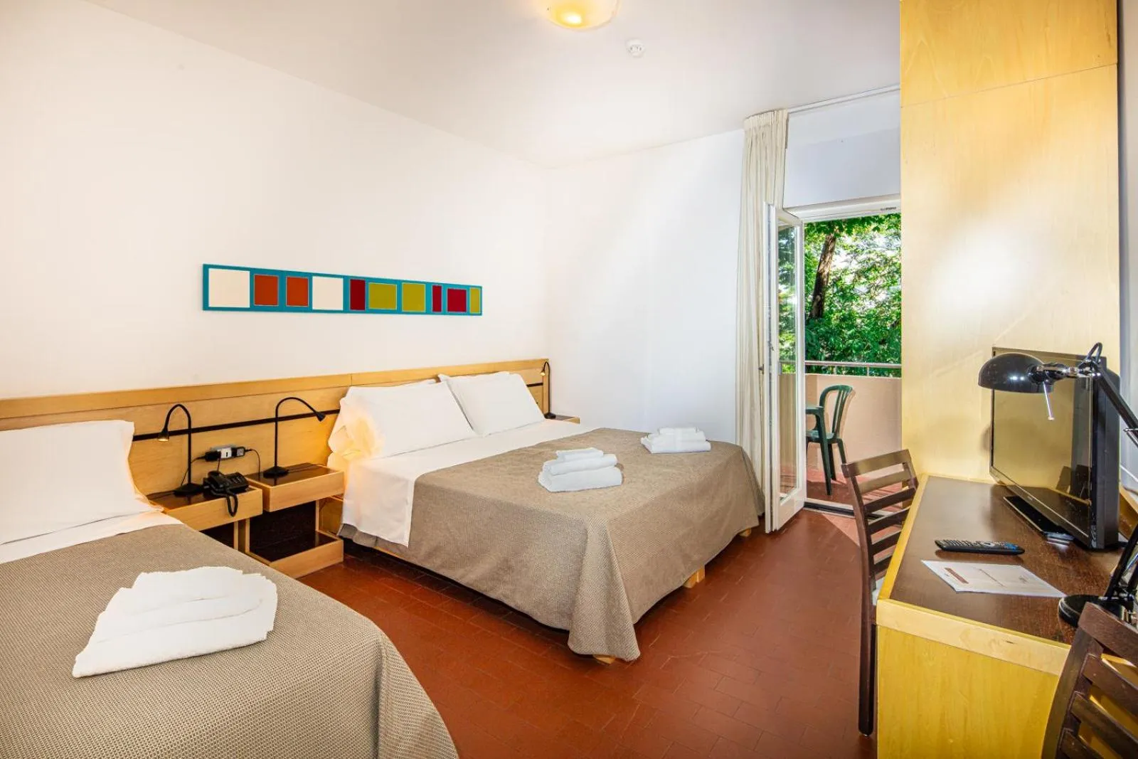 Bedroom, Bed in Hotel La Pergola Dependance