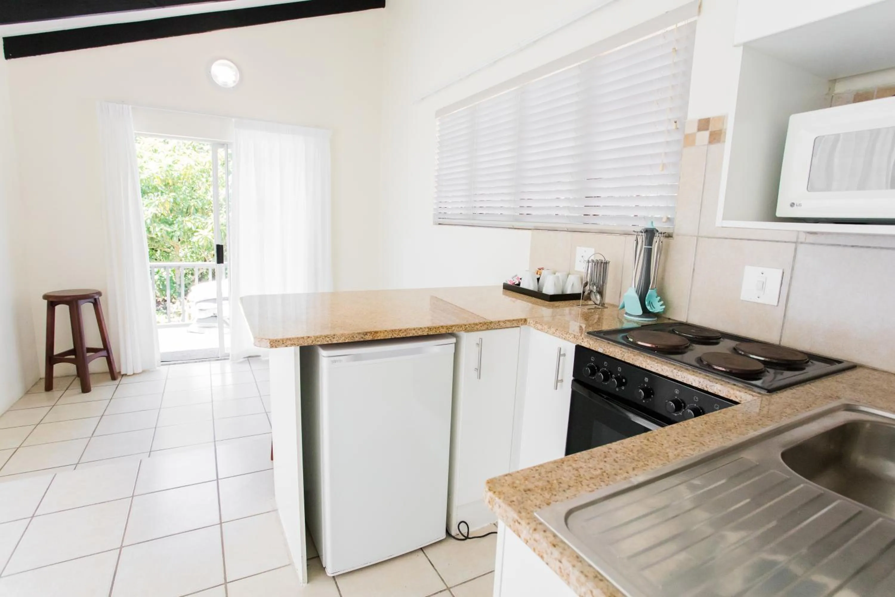 Kitchen or kitchenette in Hathaway Guest House