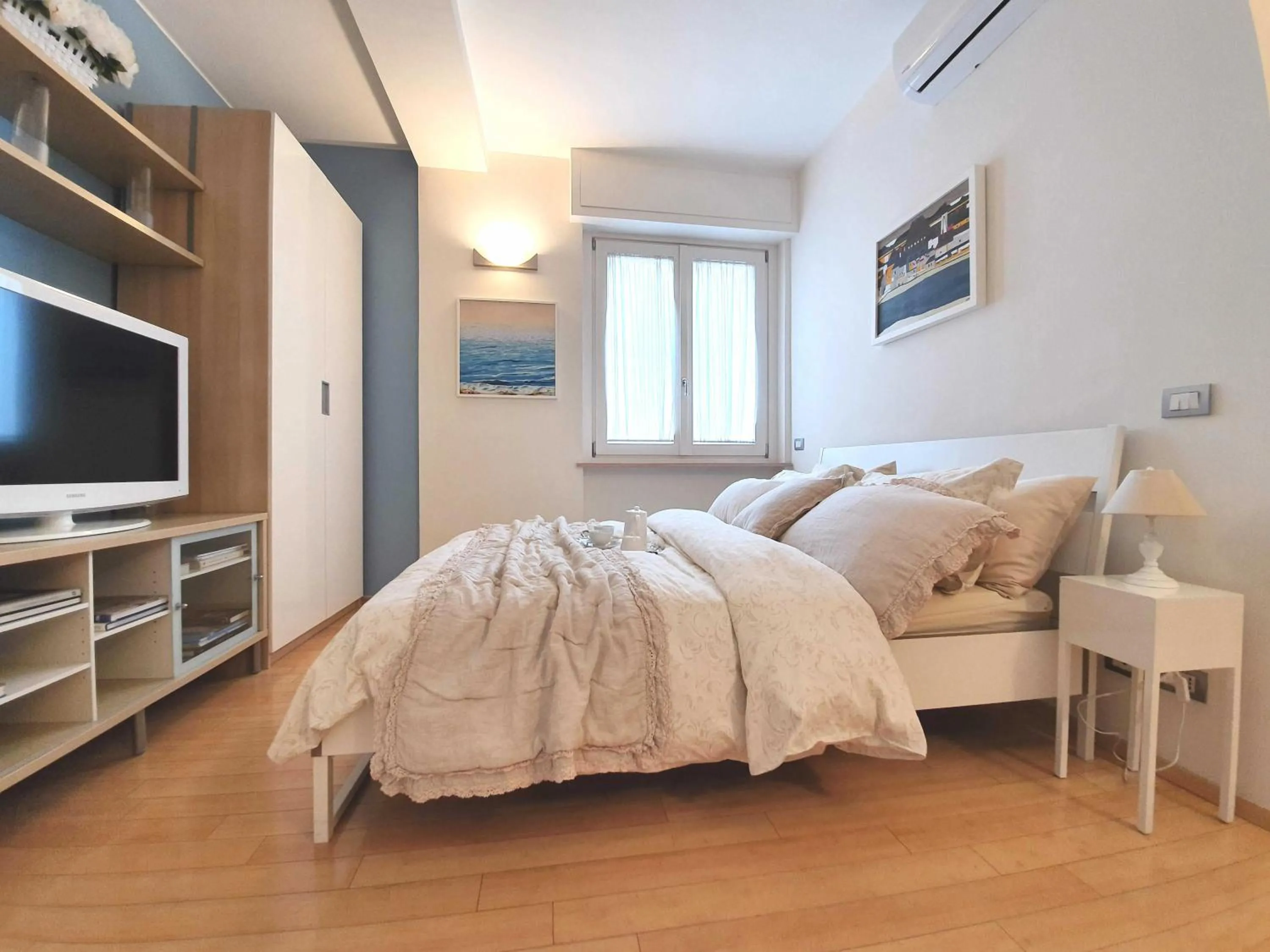 Apartment in Corso Vercelli Apartment