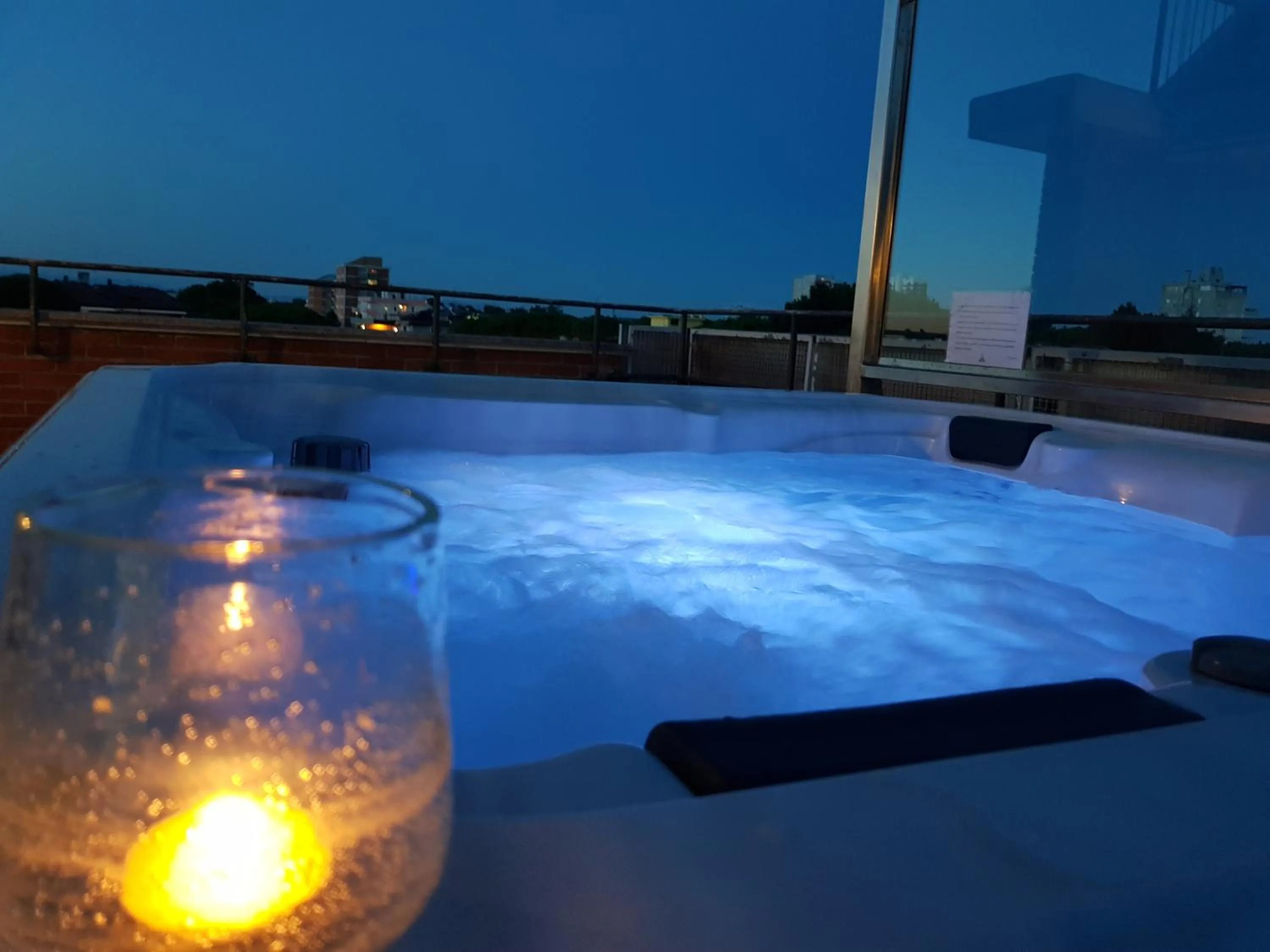 Hot Tub in Hotel Helvetia