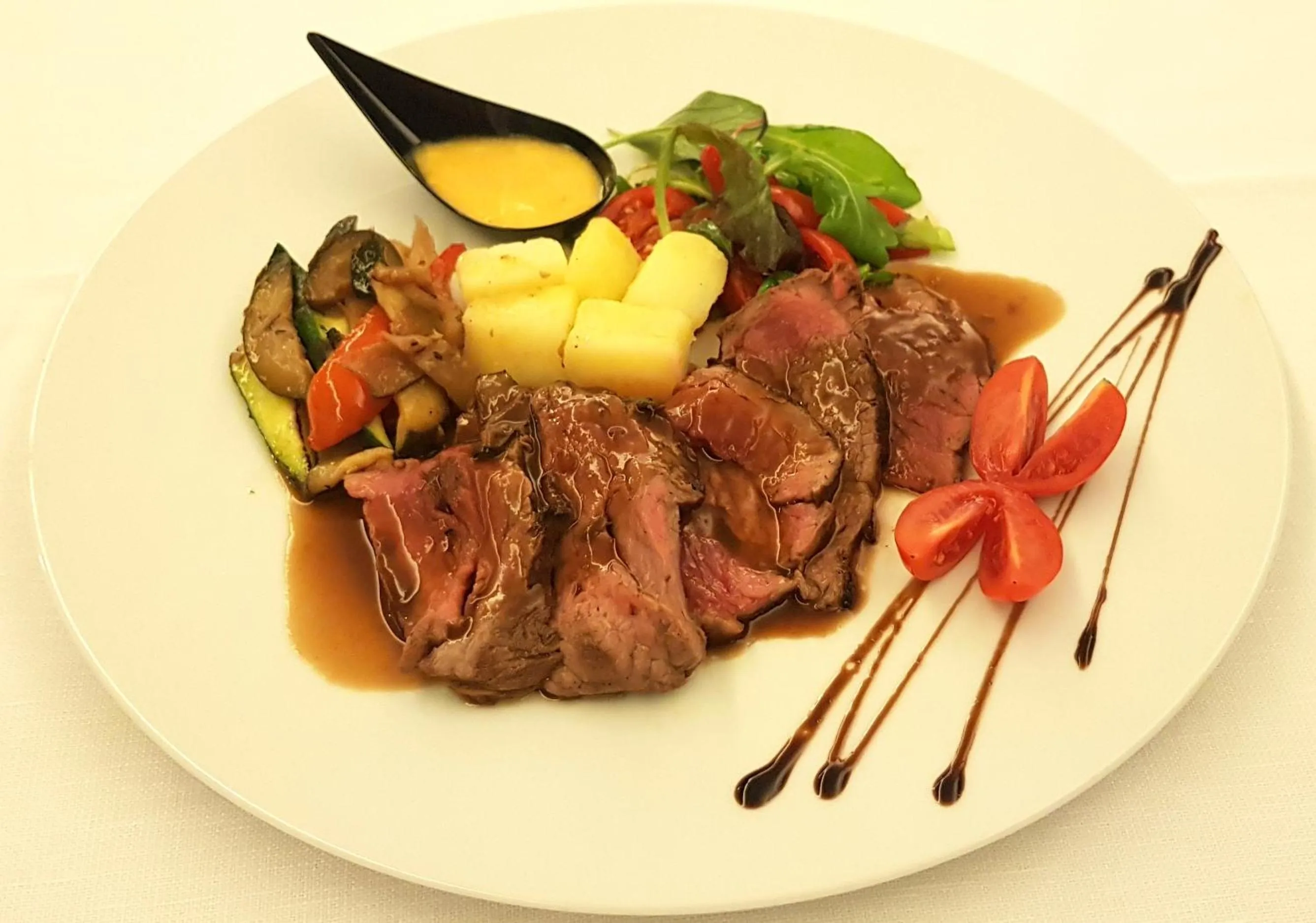 Food and drinks in Hotel Helvetia