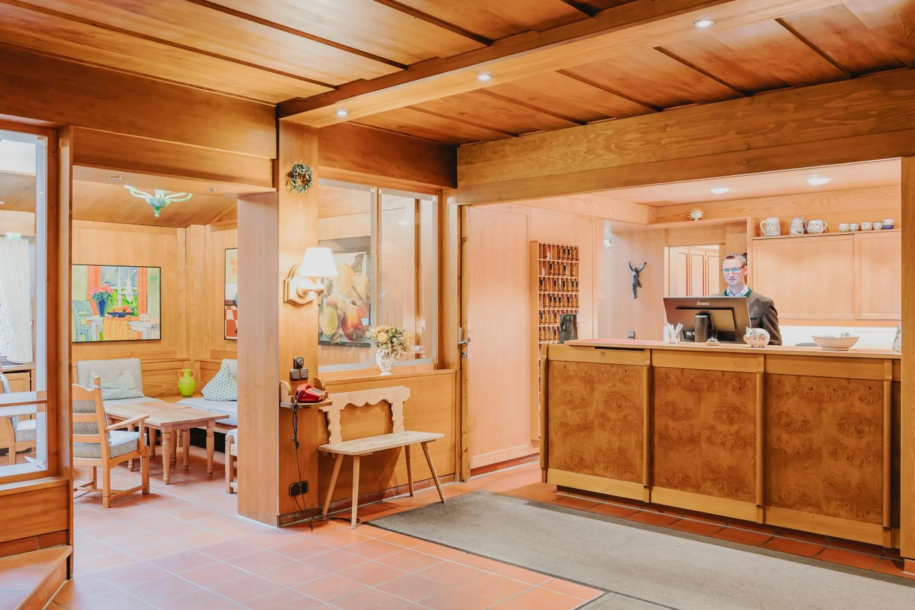 Property building in Hotel Hachinger Hof