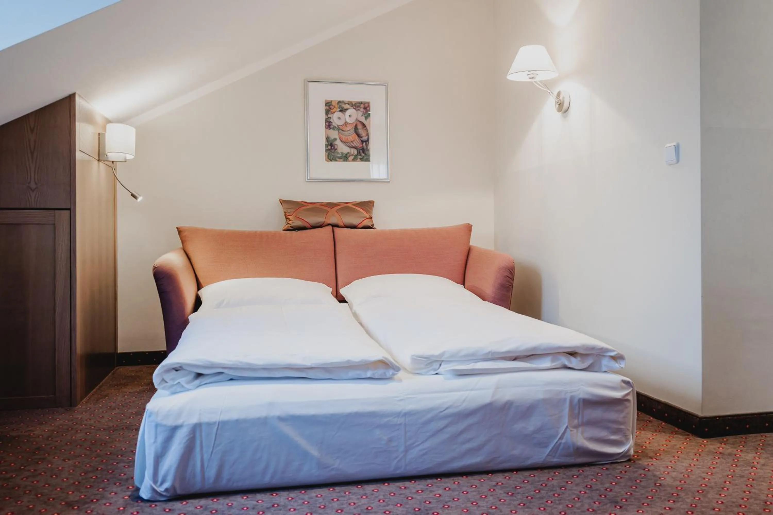 Bed in Hotel Hachinger Hof